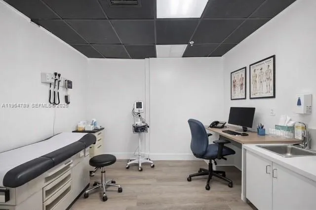 4445 W 16th Ave 600, Hialeah, Florida 33012, Hialeah, Florida 33012, ,Commercial Lease,For Rent,4445 W 16th Ave 600, Hialeah, Florida 33012,A11964789