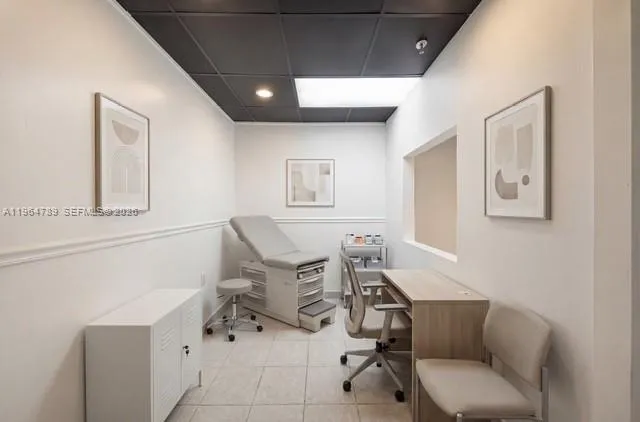 4445 W 16th Ave 600, Hialeah, Florida 33012, Hialeah, Florida 33012, ,Commercial Lease,For Rent,4445 W 16th Ave 600, Hialeah, Florida 33012,A11964789