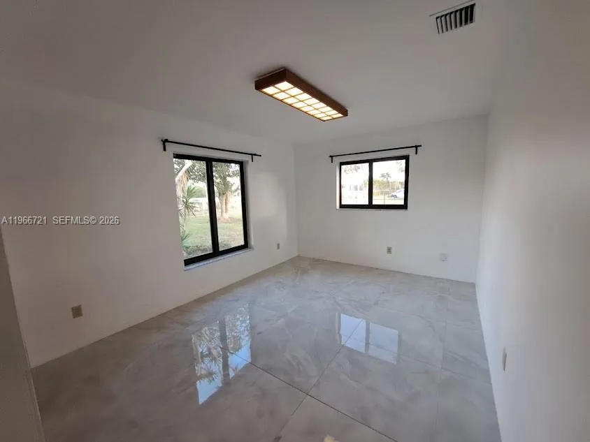 23700 Sw 207th Ave, Homestead, Florida 33031, Homestead, Florida 33031, 3 Bedrooms Bedrooms, ,2 BathroomsBathrooms,Residential Lease,For Rent,23700 Sw 207th Ave, Homestead, Florida 33031,A11966721