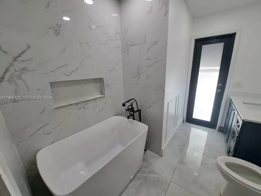23700 Sw 207th Ave, Homestead, Florida 33031, Homestead, Florida 33031, 3 Bedrooms Bedrooms, ,2 BathroomsBathrooms,Residential Lease,For Rent,23700 Sw 207th Ave, Homestead, Florida 33031,A11966721