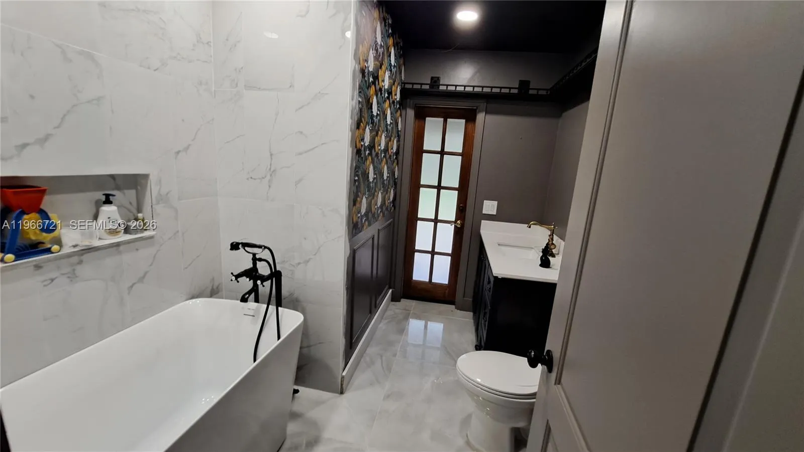 23700 Sw 207th Ave, Homestead, Florida 33031, Homestead, Florida 33031, 3 Bedrooms Bedrooms, ,2 BathroomsBathrooms,Residential Lease,For Rent,23700 Sw 207th Ave, Homestead, Florida 33031,A11966721
