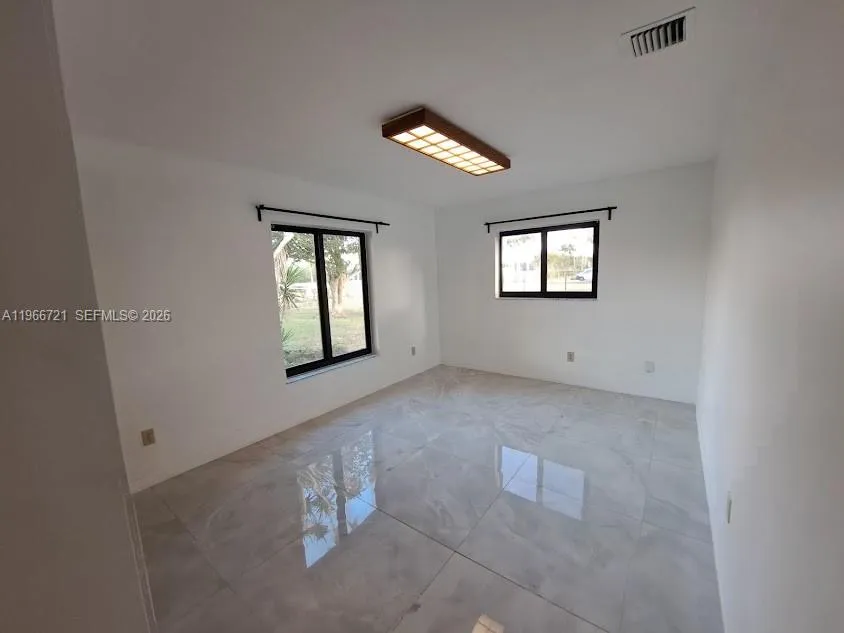 23700 Sw 207th Ave, Homestead, Florida 33031, Homestead, Florida 33031, 3 Bedrooms Bedrooms, ,2 BathroomsBathrooms,Residential Lease,For Rent,23700 Sw 207th Ave, Homestead, Florida 33031,A11966721