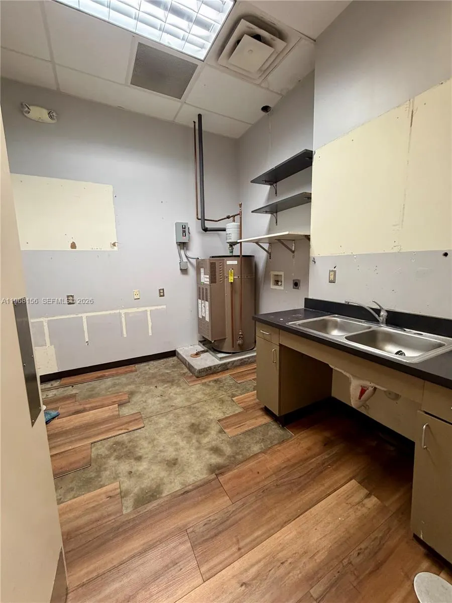 18355 Nw 57th Ave, Miami Gardens, Florida 33055, Miami Gardens, Florida 33055, ,Commercial Lease,For Rent,18355 Nw 57th Ave, Miami Gardens, Florida 33055,A11968156