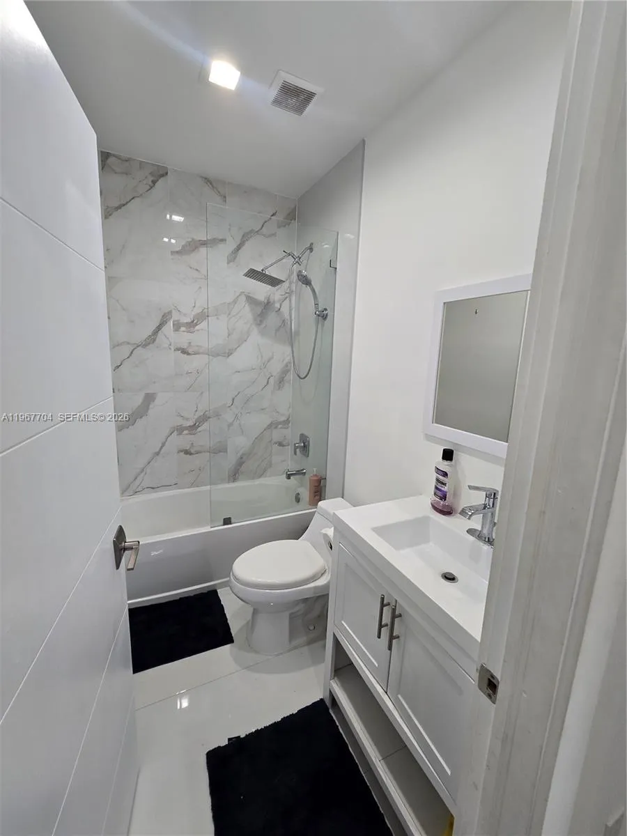 1453 Nw 70th St, Miami, Florida 33147, Miami, Florida 33147, 3 Bedrooms Bedrooms, ,3 BathroomsBathrooms,Residential,For Sale,1453 Nw 70th St, Miami, Florida 33147,A11967704