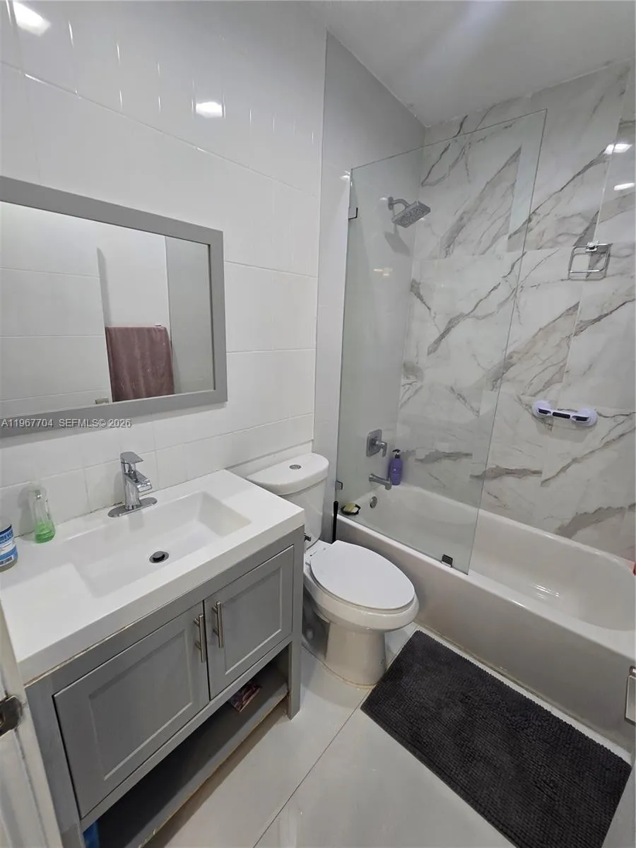 1453 Nw 70th St, Miami, Florida 33147, Miami, Florida 33147, 3 Bedrooms Bedrooms, ,3 BathroomsBathrooms,Residential,For Sale,1453 Nw 70th St, Miami, Florida 33147,A11967704