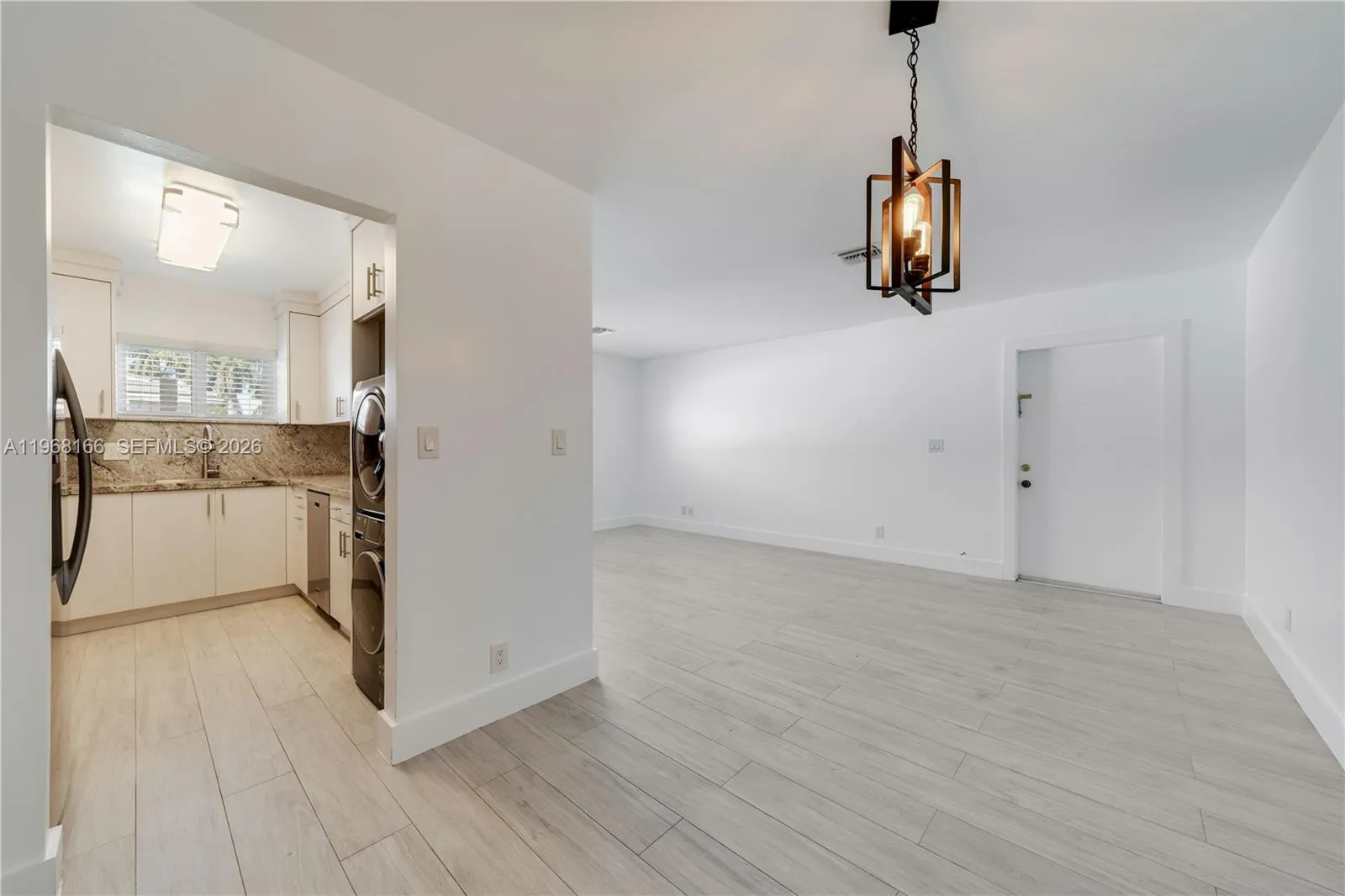 8048 Sw 80 Av D4, Miami, Florida 33143, Miami, Florida 33143, 2 Bedrooms Bedrooms, ,1 BathroomBathrooms,Residential,For Sale,8048 Sw 80 Av D4, Miami, Florida 33143,A11968166