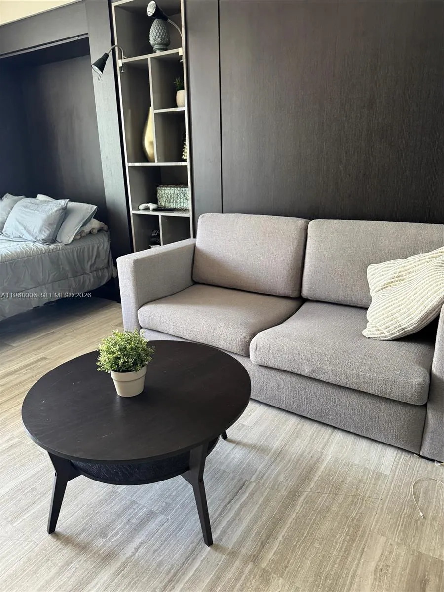 1300 Brickell Bay Dr 2412, Miami, Florida 33131, Miami, Florida 33131, ,1 BathroomBathrooms,Residential,For Sale,1300 Brickell Bay Dr 2412, Miami, Florida 33131,A11968006