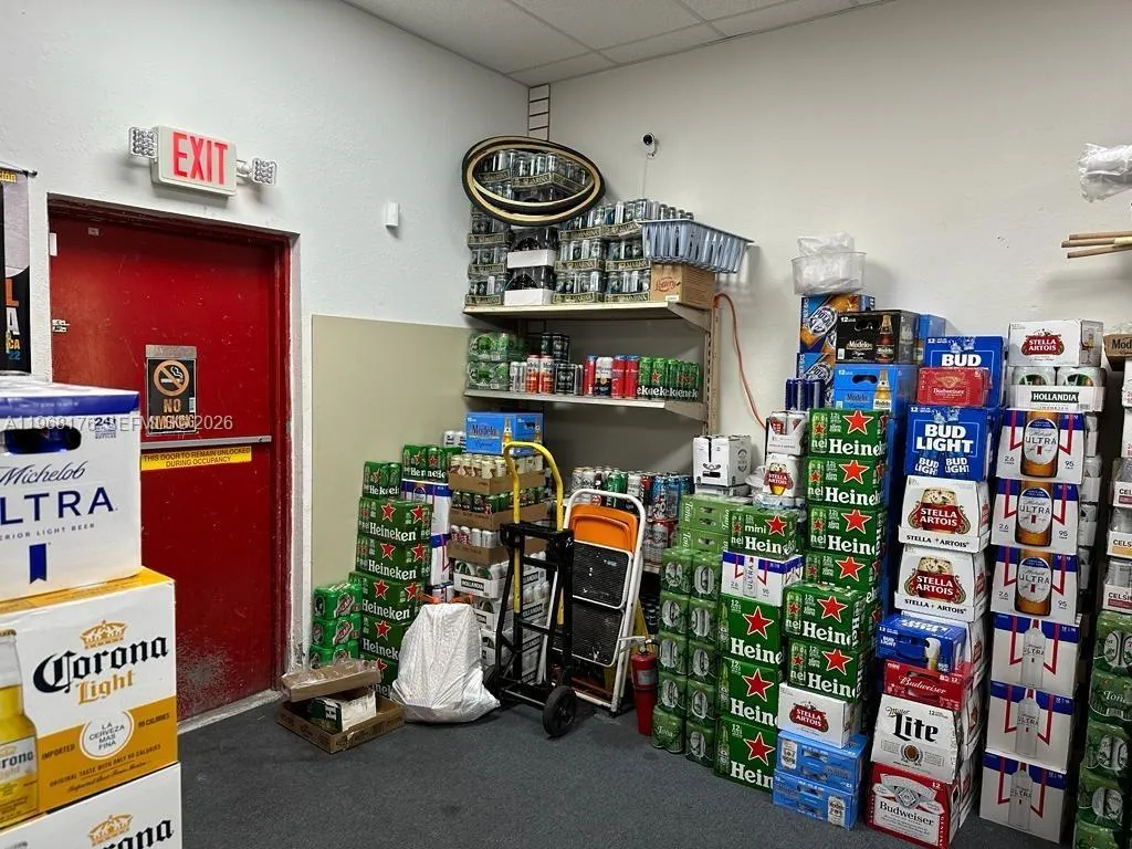 10940 W Flagler St, Miami, Florida 33174, Miami, Florida 33174, ,Business Opportunity,For Sale,10940 W Flagler St, Miami, Florida 33174,A11968176