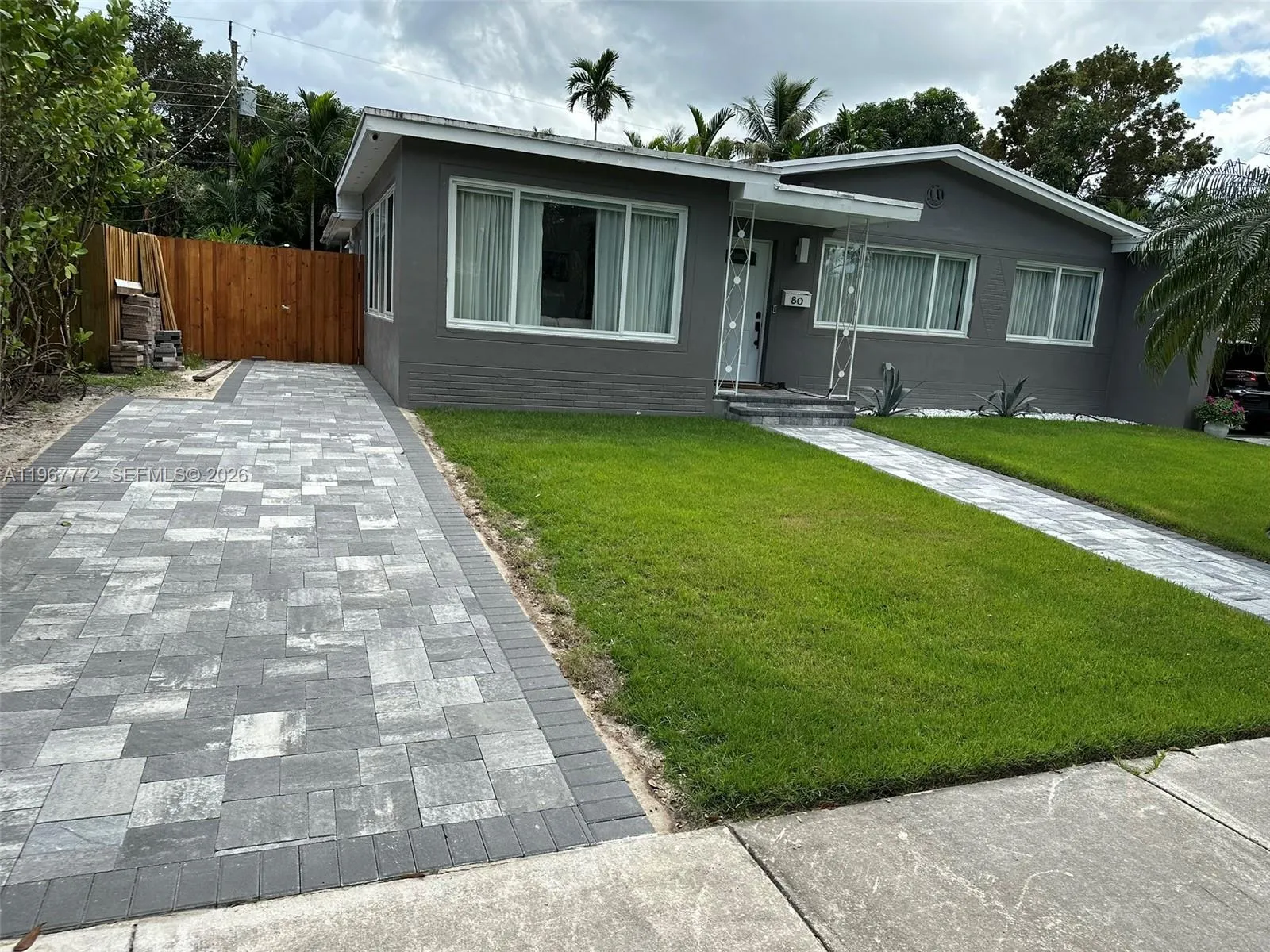 80 Ne 133rd St B, North Miami, Florida 33161, North Miami, Florida 33161, 1 Bedroom Bedrooms, ,1 BathroomBathrooms,Residential Lease,For Rent,80 Ne 133rd St B, North Miami, Florida 33161,A11967772