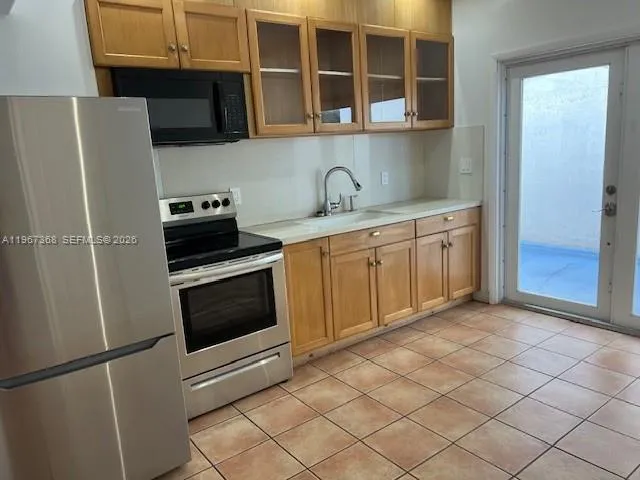 12960 Nw 9 Ln West, Miami, Florida 33182, Miami, Florida 33182, 2 Bedrooms Bedrooms, ,1 BathroomBathrooms,Residential Lease,For Rent,12960 Nw 9 Ln West, Miami, Florida 33182,A11967368