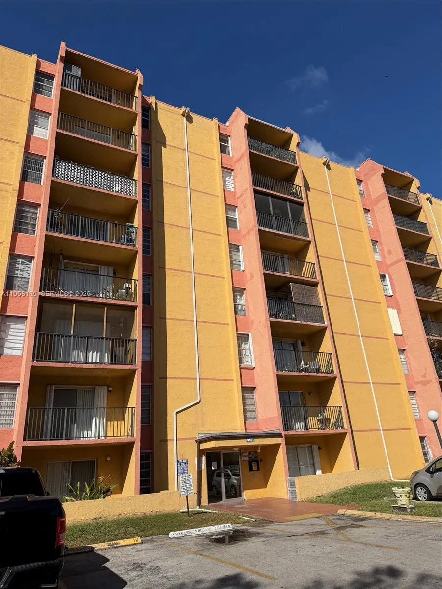4801 Nw 7th St 607-16, Miami, Florida 33126, Miami, Florida 33126, 2 Bedrooms Bedrooms, ,2 BathroomsBathrooms,Residential Lease,For Rent,4801 Nw 7th St 607-16, Miami, Florida 33126,A11968189 4801 Nw 7th St 607-16, Miami, Florida 33126, Miami, Florida 33126, 2 Bedrooms Bedrooms, ,2 BathroomsBathrooms,Residential Lease,For Rent,4801 Nw 7th St 607-16, Miami, Florida 33126,A11968189