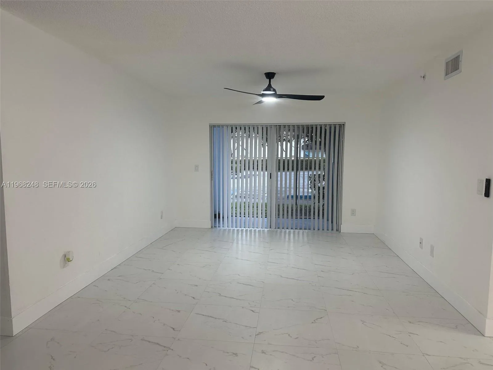 2600 S University Dr 115, Davie, Florida 33328, Davie, Florida 33328, 3 Bedrooms Bedrooms, ,2 BathroomsBathrooms,Residential Lease,For Rent,2600 S University Dr 115, Davie, Florida 33328,A11968248