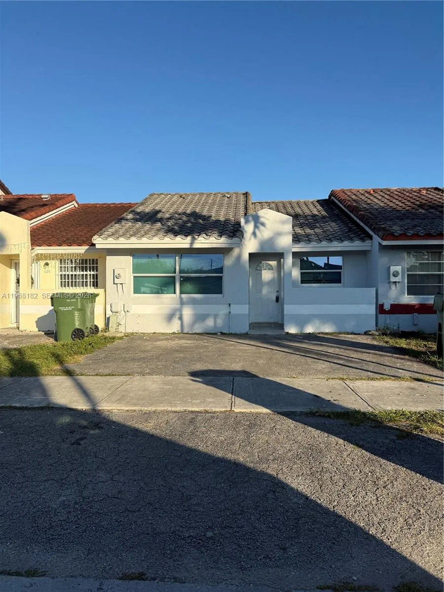 1115 Se 13th Ave, Homestead, Florida 33035, Homestead, Florida 33035, 2 Bedrooms Bedrooms, ,2 BathroomsBathrooms,Residential,For Sale,1115 Se 13th Ave, Homestead, Florida 33035,A11968182