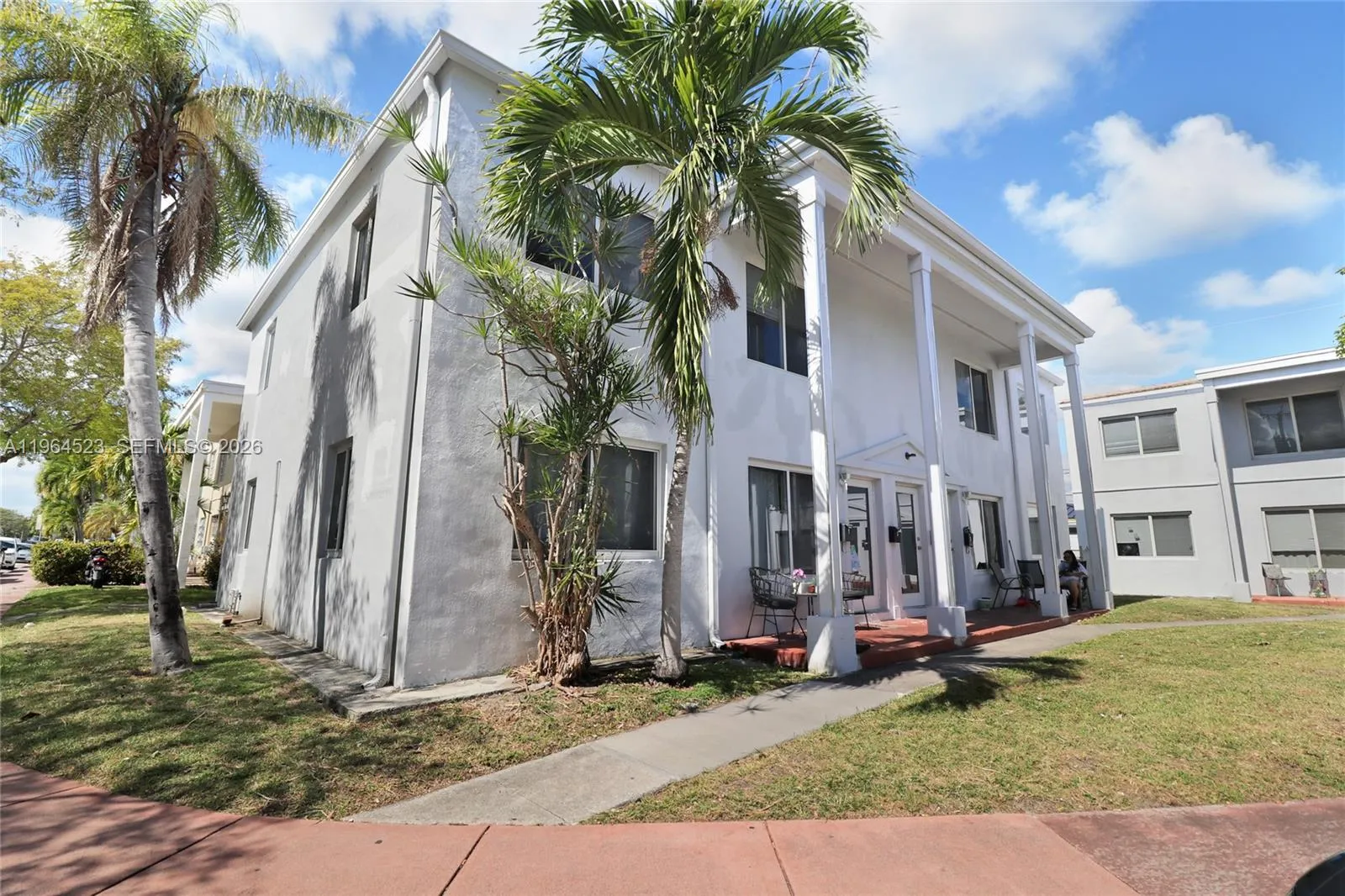 8100 Crespi Blvd 3, Miami Beach, Florida 33141, Miami Beach, Florida 33141, 2 Bedrooms Bedrooms, ,1 BathroomBathrooms,Residential Lease,For Rent,8100 Crespi Blvd 3, Miami Beach, Florida 33141,A11964523