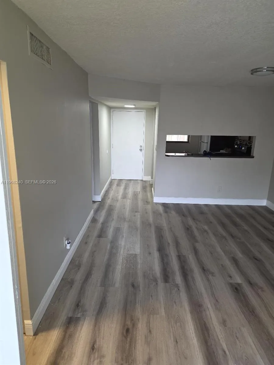 3399 Foxcroft Rd 203, Miramar, Florida 33025, Miramar, Florida 33025, 2 Bedrooms Bedrooms, ,2 BathroomsBathrooms,Residential Lease,For Rent,3399 Foxcroft Rd 203, Miramar, Florida 33025,A11968240
