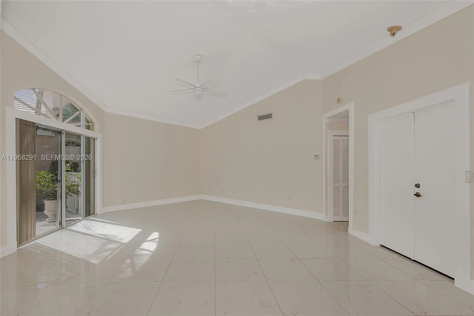 15251 Wilshire Way, Pembroke Pines, Florida 33027, Pembroke Pines, Florida 33027, 3 Bedrooms Bedrooms, ,2 BathroomsBathrooms,Residential,For Sale,15251 Wilshire Way, Pembroke Pines, Florida 33027,A11968291