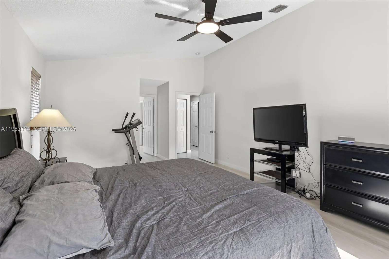 13224 Nw 12th St, Pembroke Pines, Florida 33028, Pembroke Pines, Florida 33028, 4 Bedrooms Bedrooms, ,2 BathroomsBathrooms,Residential,For Sale,13224 Nw 12th St, Pembroke Pines, Florida 33028,A11963334