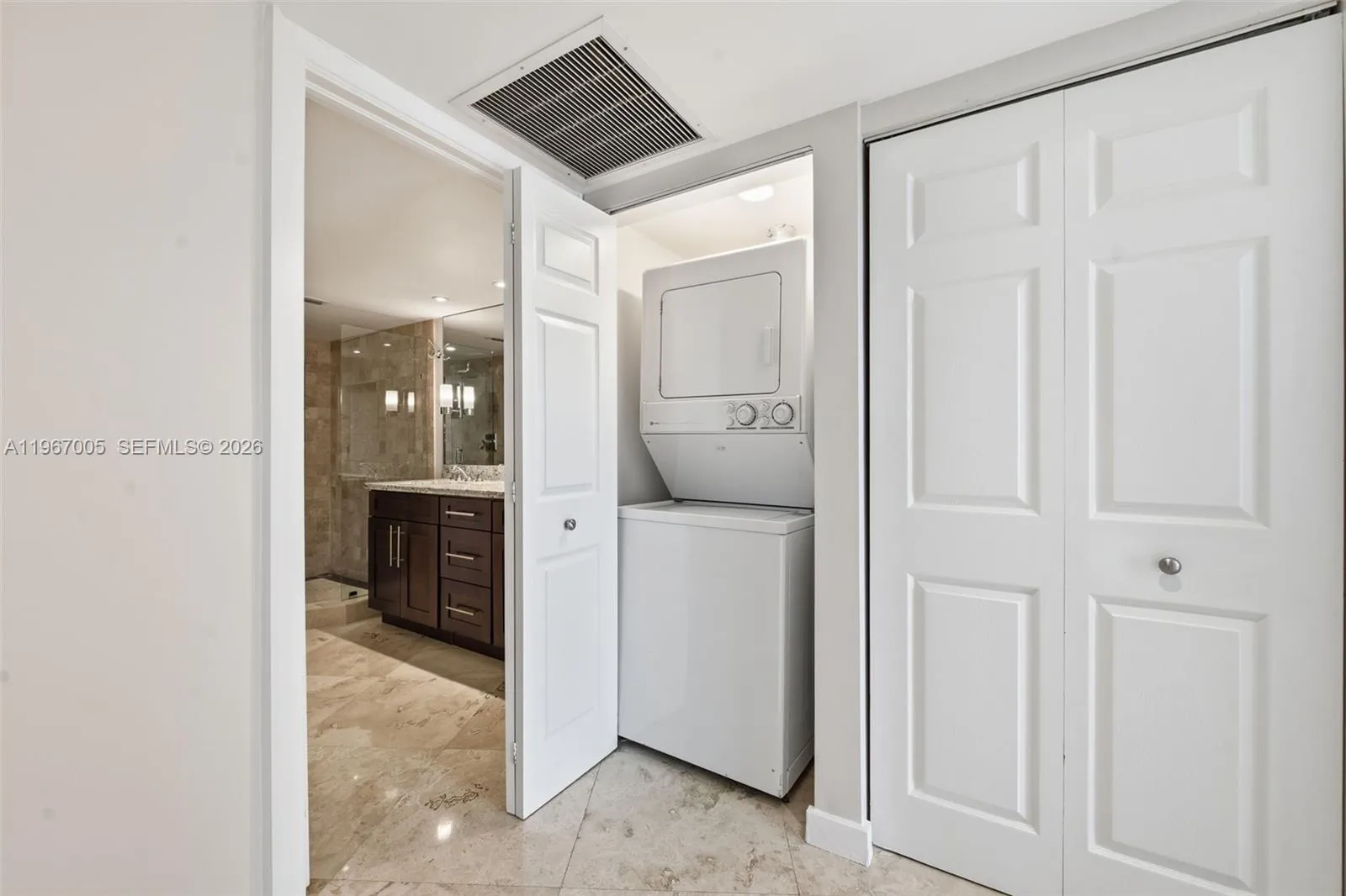 3530 Mystic Pointe Dr 1212, Aventura, Florida 3318, Aventura, Florida 33180, 2 Bedrooms Bedrooms, ,2 BathroomsBathrooms,Residential,For Sale,3530 Mystic Pointe Dr 1212, Aventura, Florida 3318,A11967005