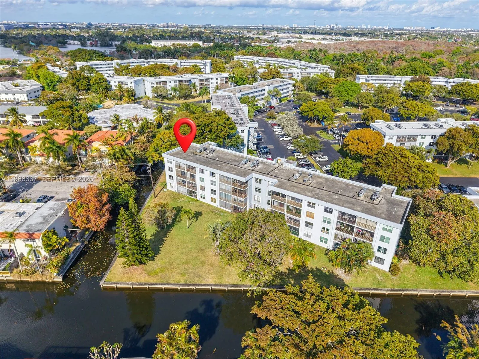 112 Royal Park Dr 3h, Oakland Park, Florida 33309, Oakland Park, Florida 33309, 2 Bedrooms Bedrooms, ,2 BathroomsBathrooms,Residential,For Sale,112 Royal Park Dr 3h, Oakland Park, Florida 33309,A11968337