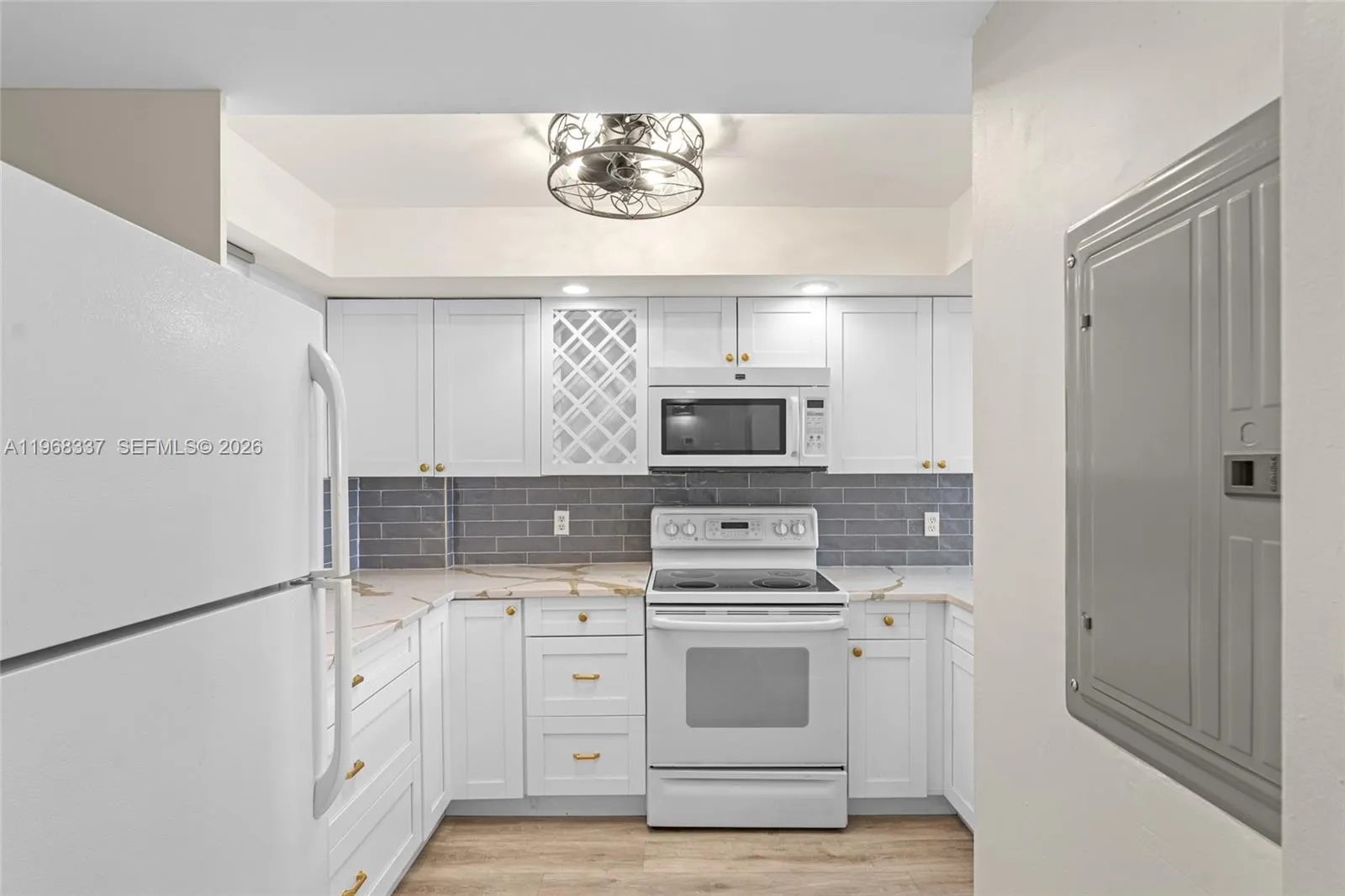 112 Royal Park Dr 3h, Oakland Park, Florida 33309, Oakland Park, Florida 33309, 2 Bedrooms Bedrooms, ,2 BathroomsBathrooms,Residential,For Sale,112 Royal Park Dr 3h, Oakland Park, Florida 33309,A11968337