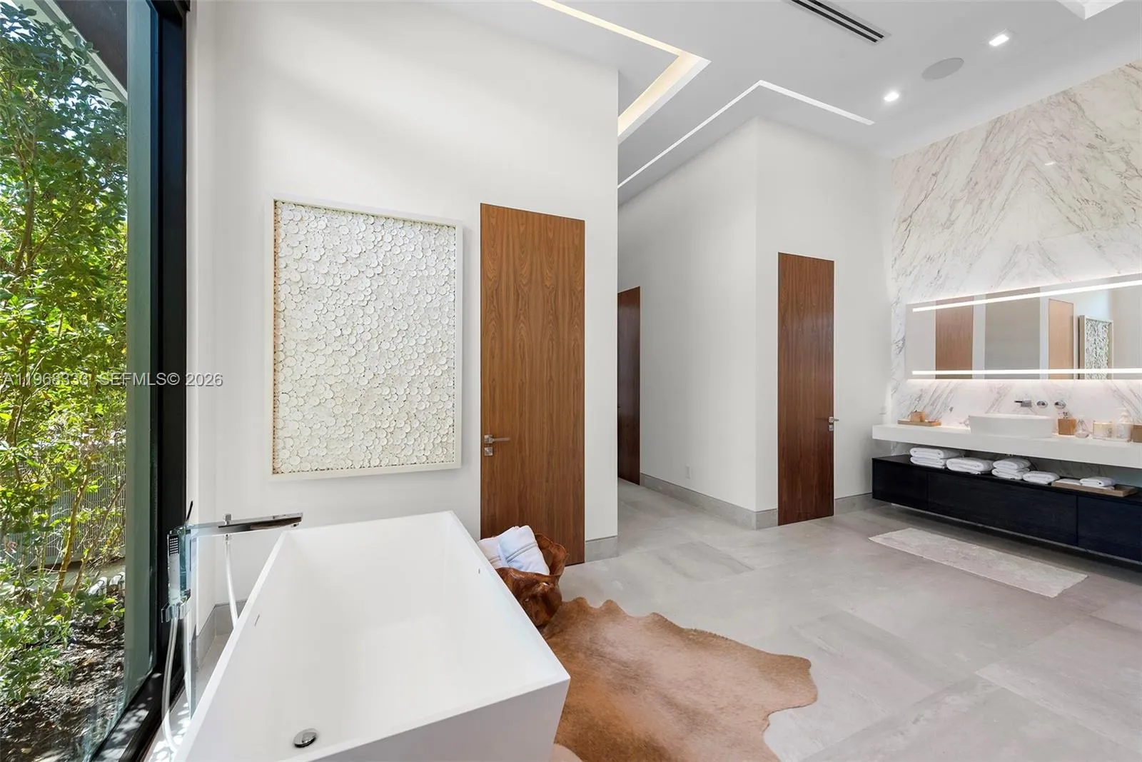 22 Isla Bahia Dr, Fort Lauderdale, Florida 33316, Fort Lauderdale, Florida 33316, 6 Bedrooms Bedrooms, ,6 BathroomsBathrooms,Residential,For Sale,22 Isla Bahia Dr, Fort Lauderdale, Florida 33316,A11968333