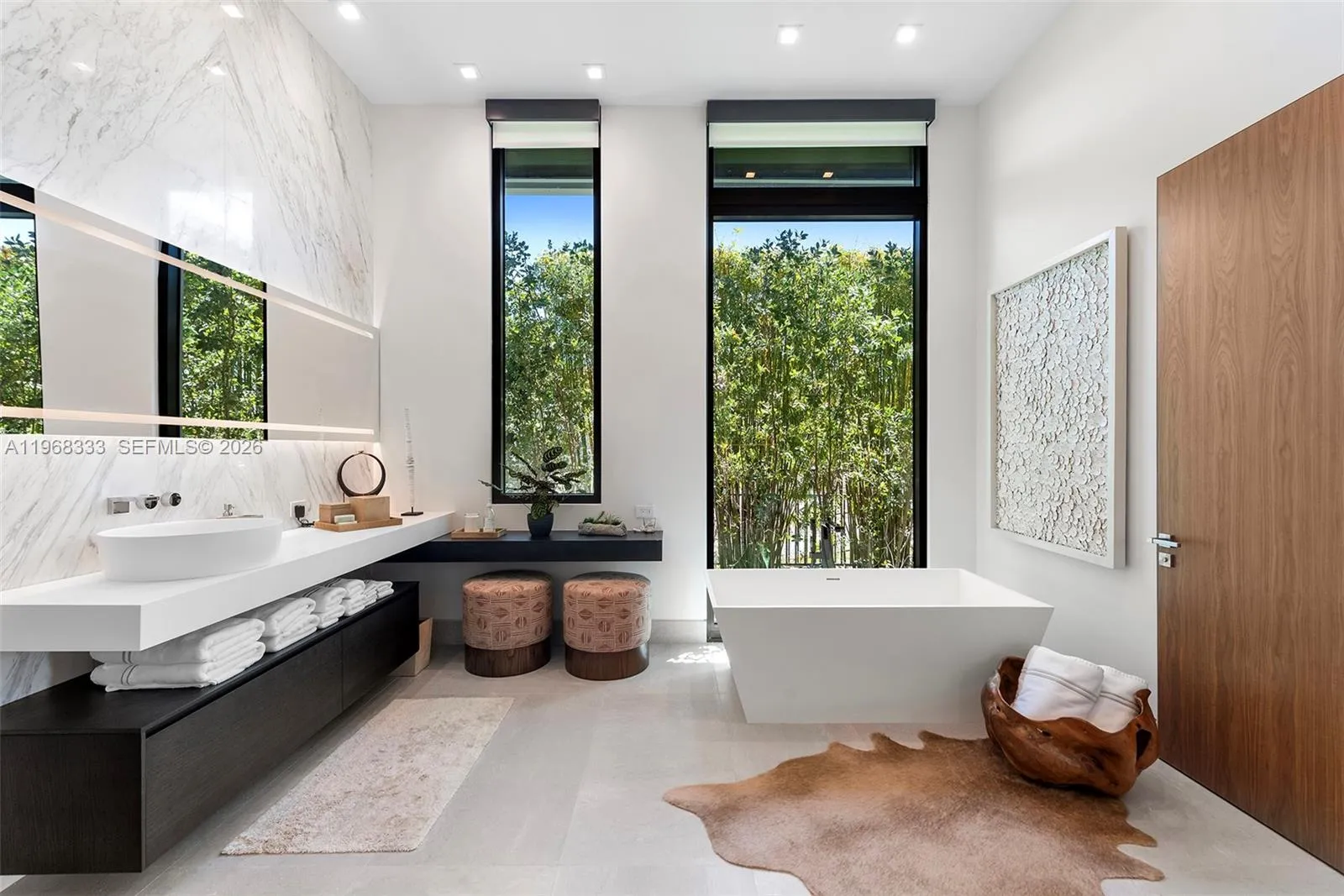 22 Isla Bahia Dr, Fort Lauderdale, Florida 33316, Fort Lauderdale, Florida 33316, 6 Bedrooms Bedrooms, ,6 BathroomsBathrooms,Residential,For Sale,22 Isla Bahia Dr, Fort Lauderdale, Florida 33316,A11968333