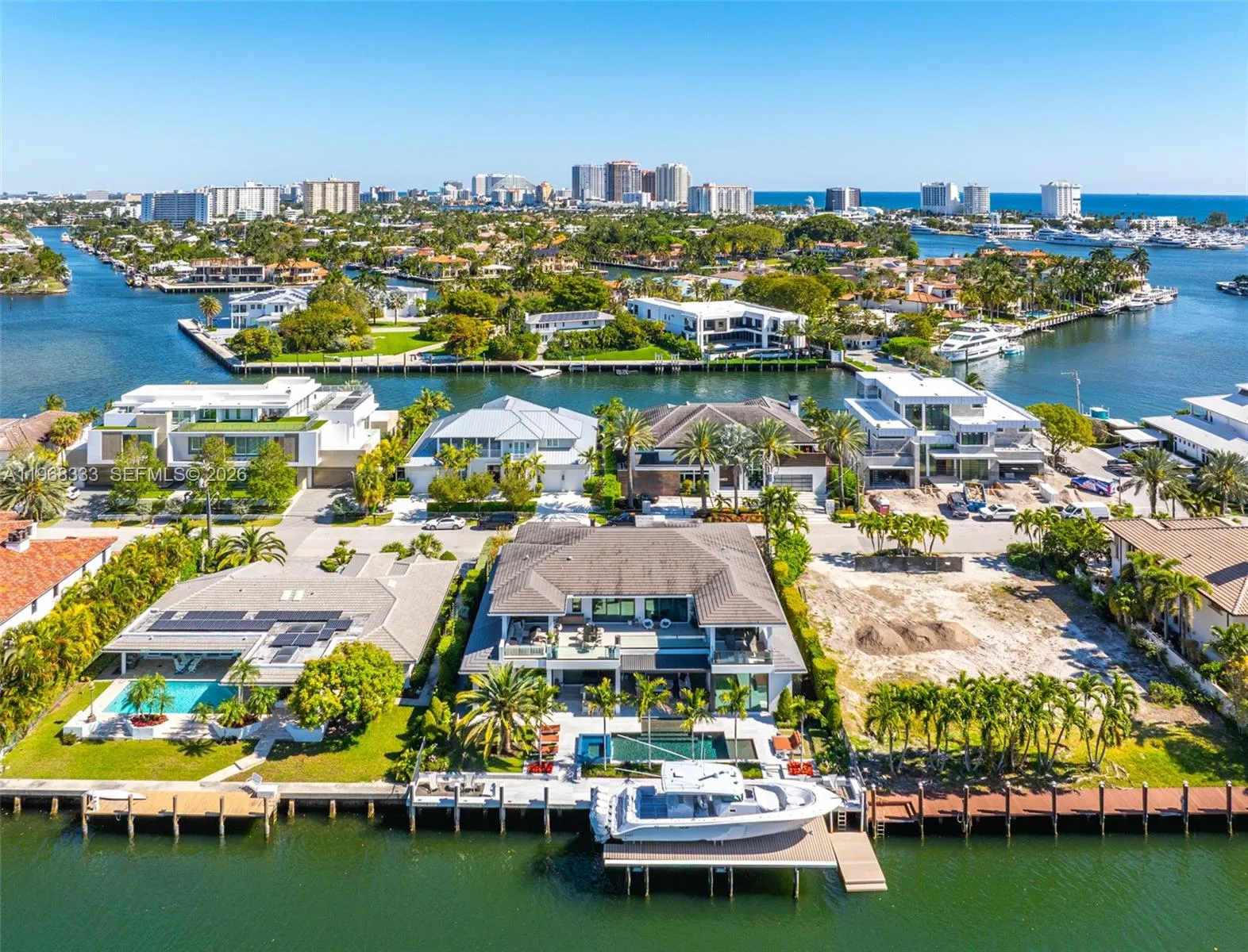 22 Isla Bahia Dr, Fort Lauderdale, Florida 33316, Fort Lauderdale, Florida 33316, 6 Bedrooms Bedrooms, ,6 BathroomsBathrooms,Residential,For Sale,22 Isla Bahia Dr, Fort Lauderdale, Florida 33316,A11968333