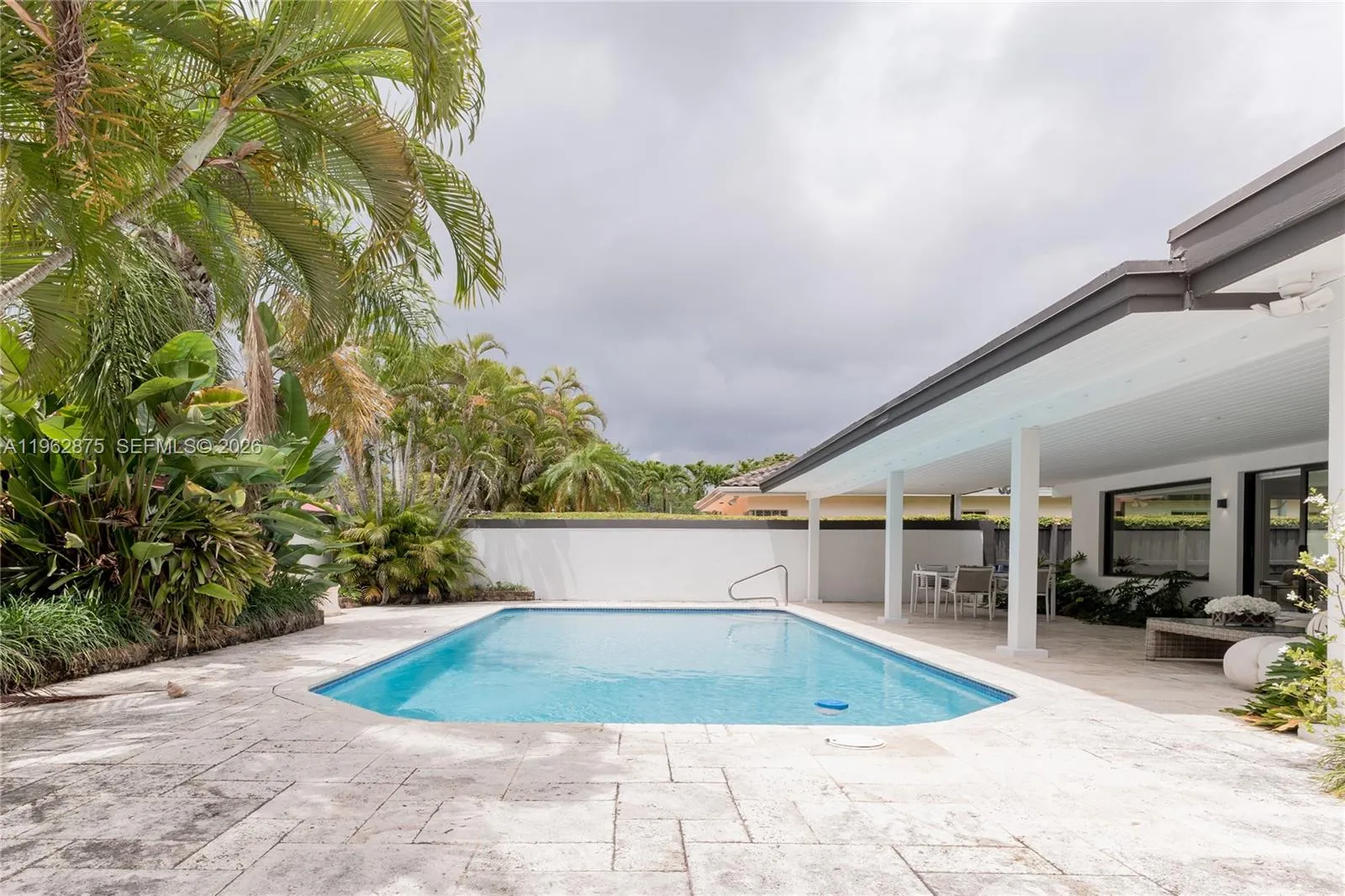7300 Sw 77th Ave, Miami, Florida 33143, Miami, Florida 33143, 5 Bedrooms Bedrooms, ,4 BathroomsBathrooms,Residential Lease,For Rent,7300 Sw 77th Ave, Miami, Florida 33143,A11962875
