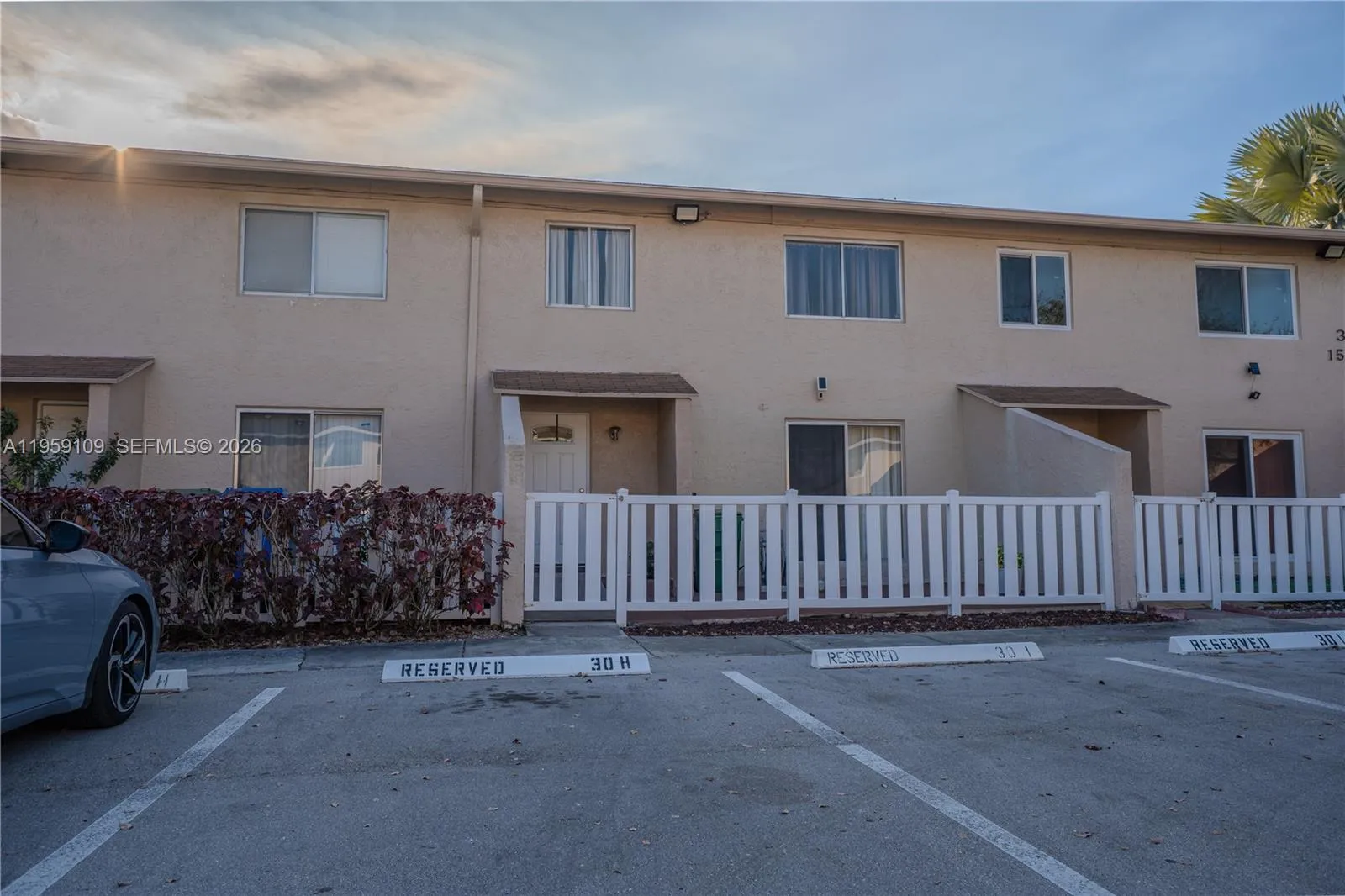 1527 Nw 80th Ave I, Margate, Florida 33063, Margate, Florida 33063, 3 Bedrooms Bedrooms, ,2 BathroomsBathrooms,Residential,For Sale,1527 Nw 80th Ave I, Margate, Florida 33063,A11959109