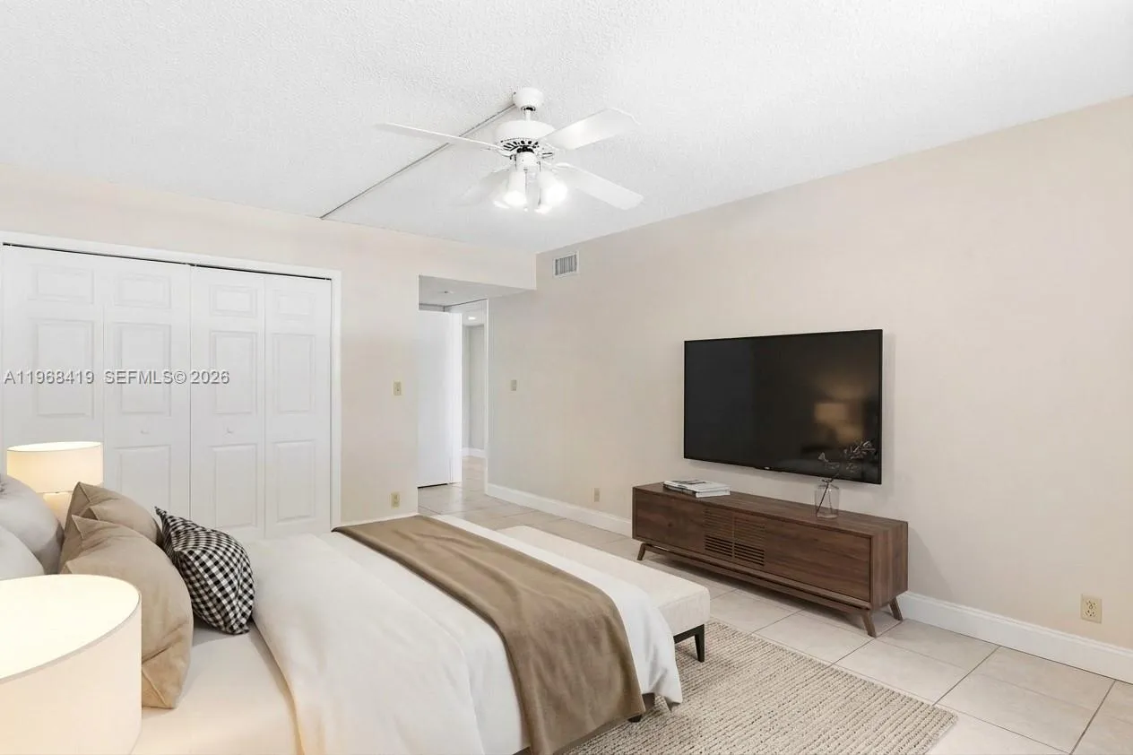 16400 Golf Club Rd 104, Weston, Florida 33326, Weston, Florida 33326, 2 Bedrooms Bedrooms, ,2 BathroomsBathrooms,Residential,For Sale,16400 Golf Club Rd 104, Weston, Florida 33326,A11968419