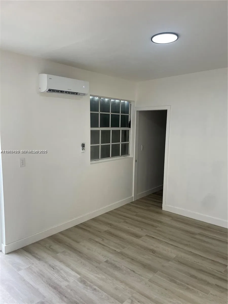 7390 Sw 30th Ter 3, Miami, Florida 33155, Miami, Florida 33155, 1 Bedroom Bedrooms, ,1 BathroomBathrooms,Residential Lease,For Rent,7390 Sw 30th Ter 3, Miami, Florida 33155,A11968425