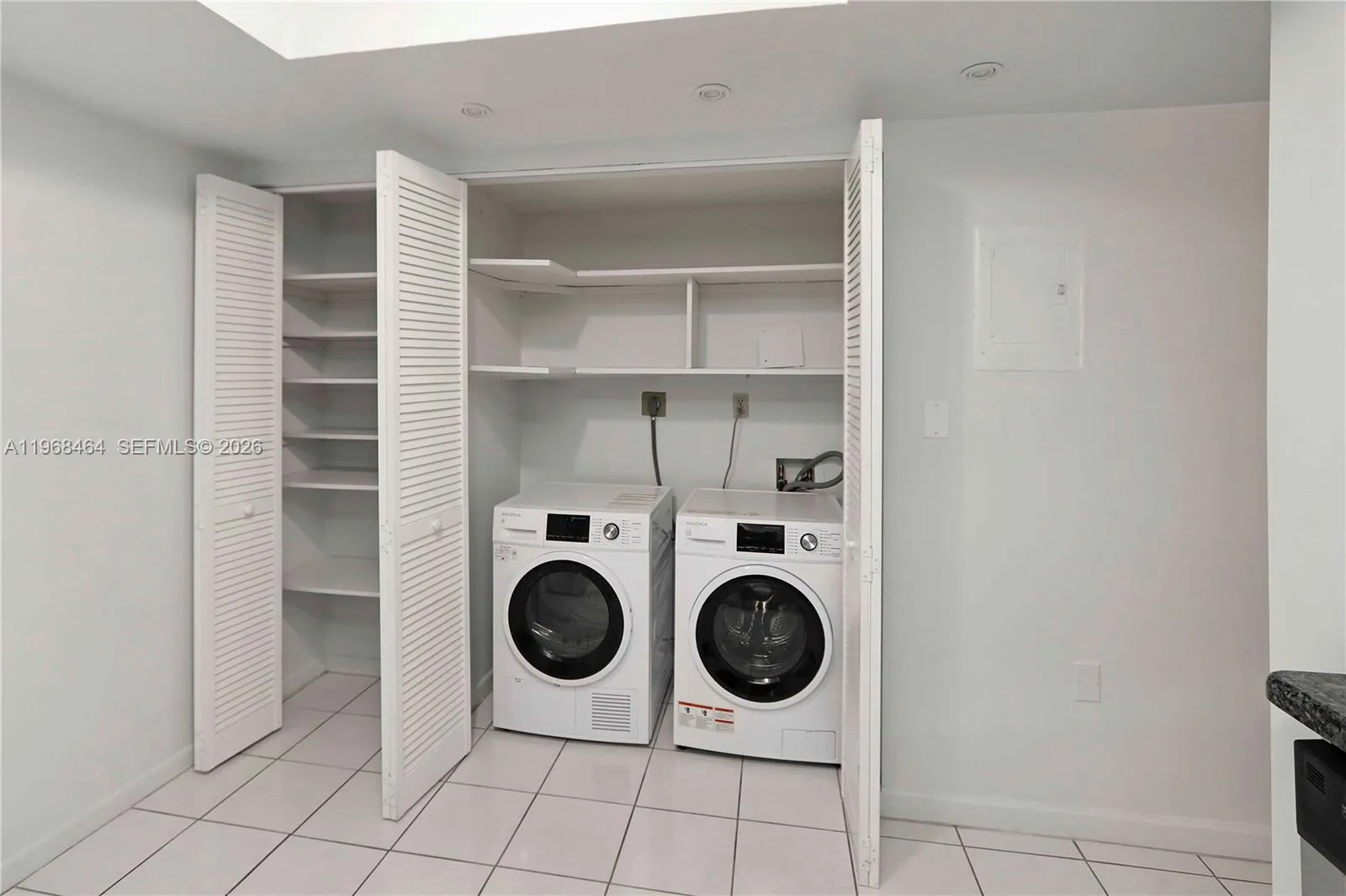 Laundry closet & pantry