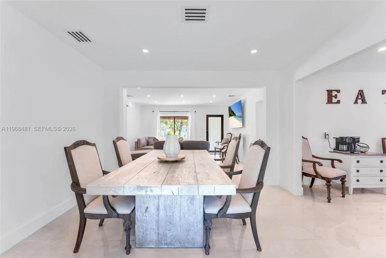 231 Ne 45th St 231, Miami, Florida 33137, Miami, Florida 33137, 3 Bedrooms Bedrooms, ,2 BathroomsBathrooms,Residential Lease,For Rent,231 Ne 45th St 231, Miami, Florida 33137,A11968481