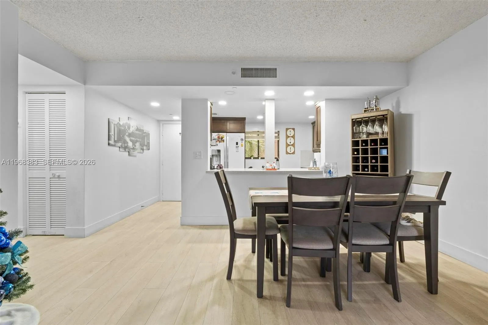 8700 Sw 133rd Ave Rd 321, Miami, Florida 33183, Miami, Florida 33183, 2 Bedrooms Bedrooms, ,2 BathroomsBathrooms,Residential Lease,For Rent,8700 Sw 133rd Ave Rd 321, Miami, Florida 33183,A11968383