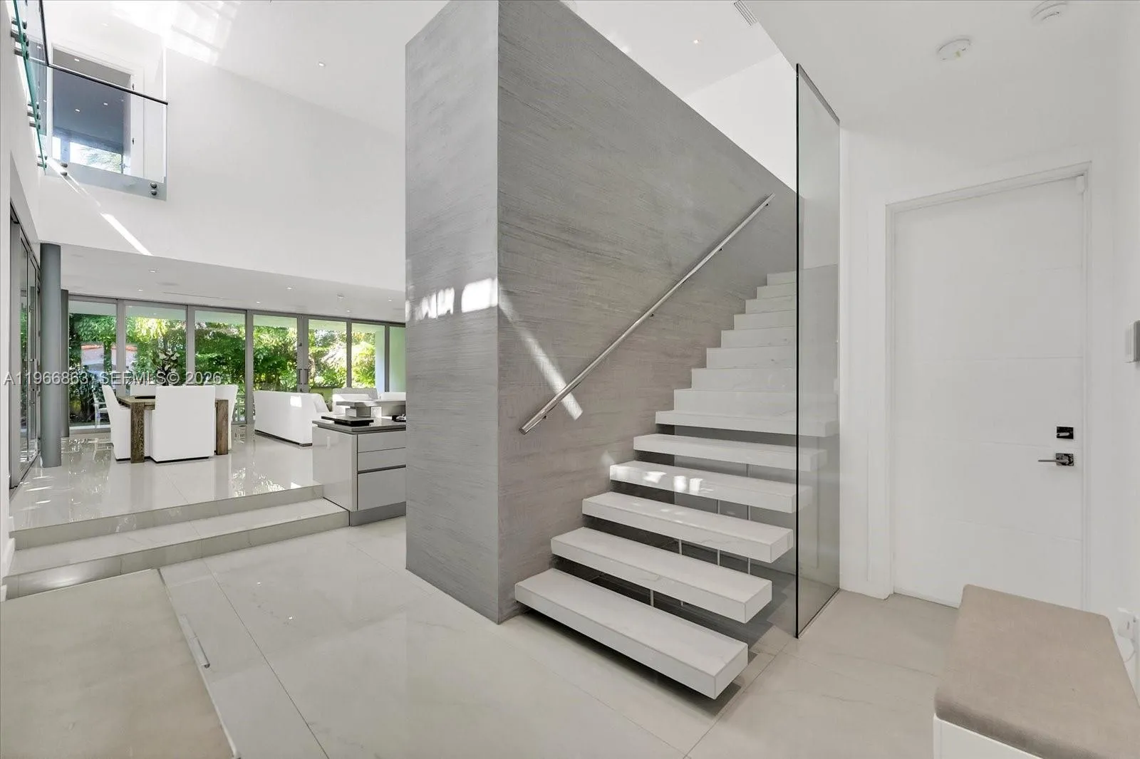 7830 Atlantic Way, Miami Beach, Florida 33141, Miami Beach, Florida 33141, 3 Bedrooms Bedrooms, ,3 BathroomsBathrooms,Residential Lease,For Rent,7830 Atlantic Way, Miami Beach, Florida 33141,A11966863