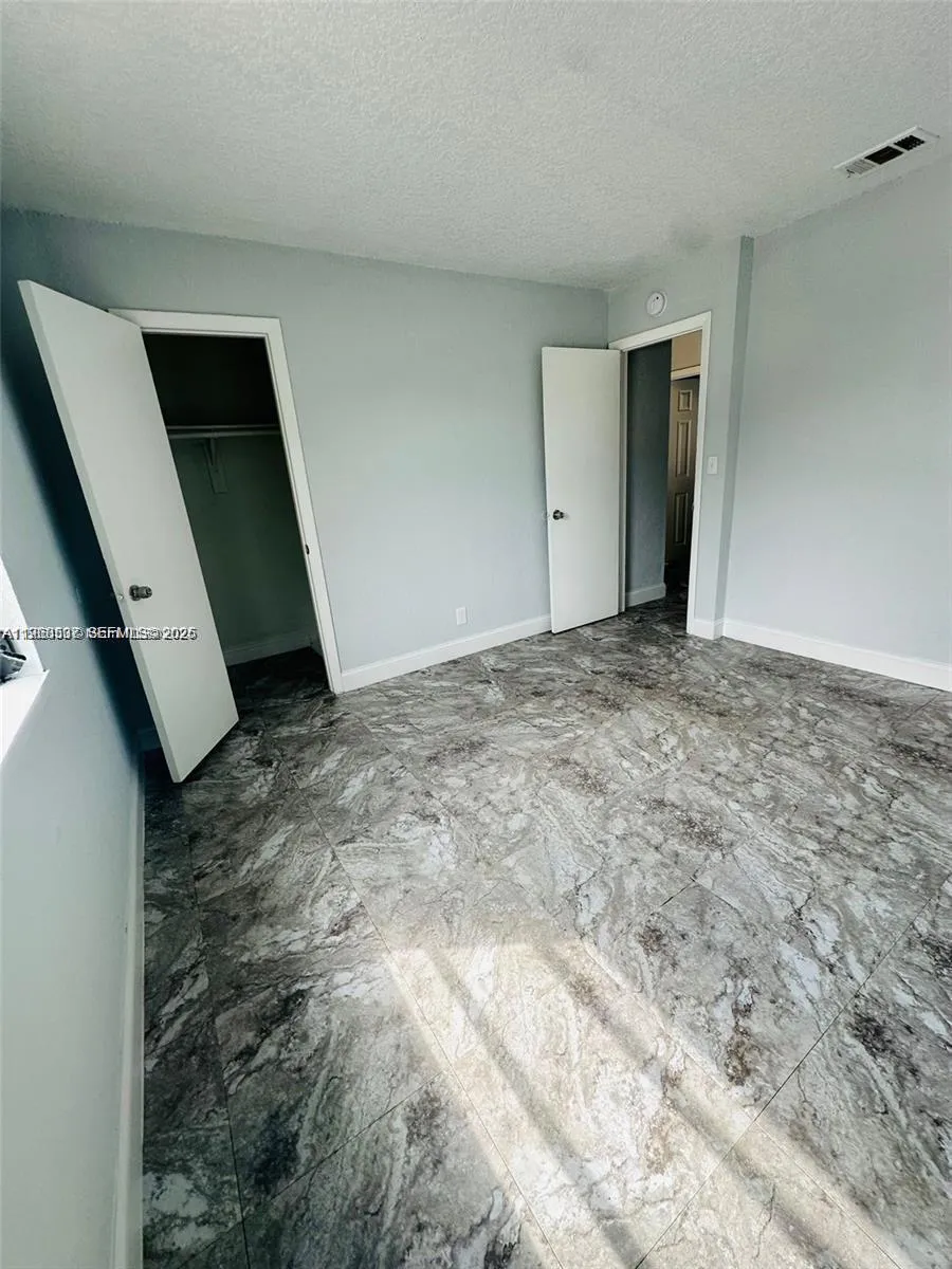 5 Ne 16th Ct, Fort Lauderdale, Florida 33305, Fort Lauderdale, Florida 33305, ,Residential Income,For Sale,5 Ne 16th Ct, Fort Lauderdale, Florida 33305,A11968537