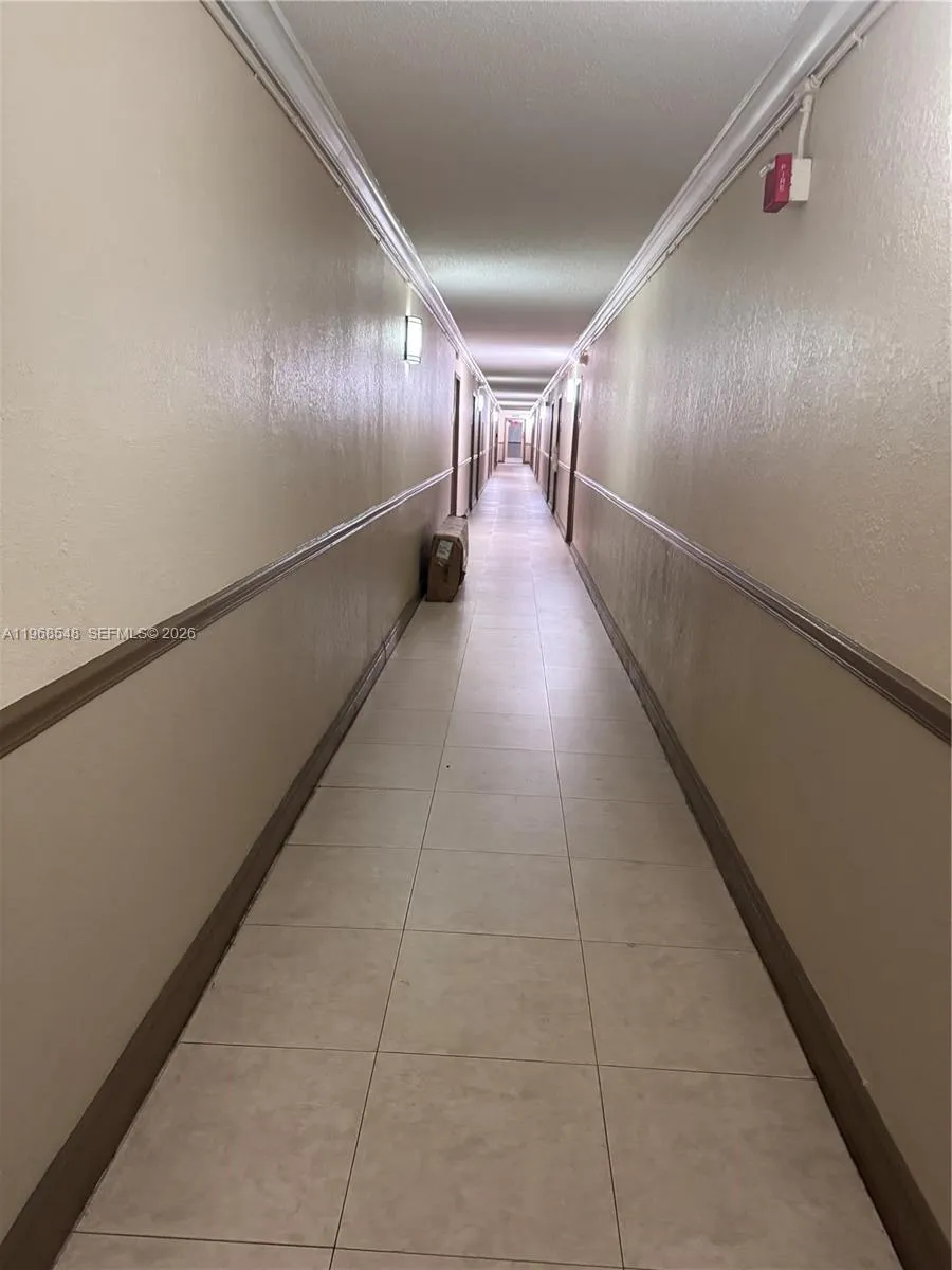 1800 Sans Souci Blvd 112, North Miami, Florida 331, North Miami, Florida 33181, 1 Bedroom Bedrooms, ,1 BathroomBathrooms,Residential Lease,For Rent,1800 Sans Souci Blvd 112, North Miami, Florida 331,A11968548