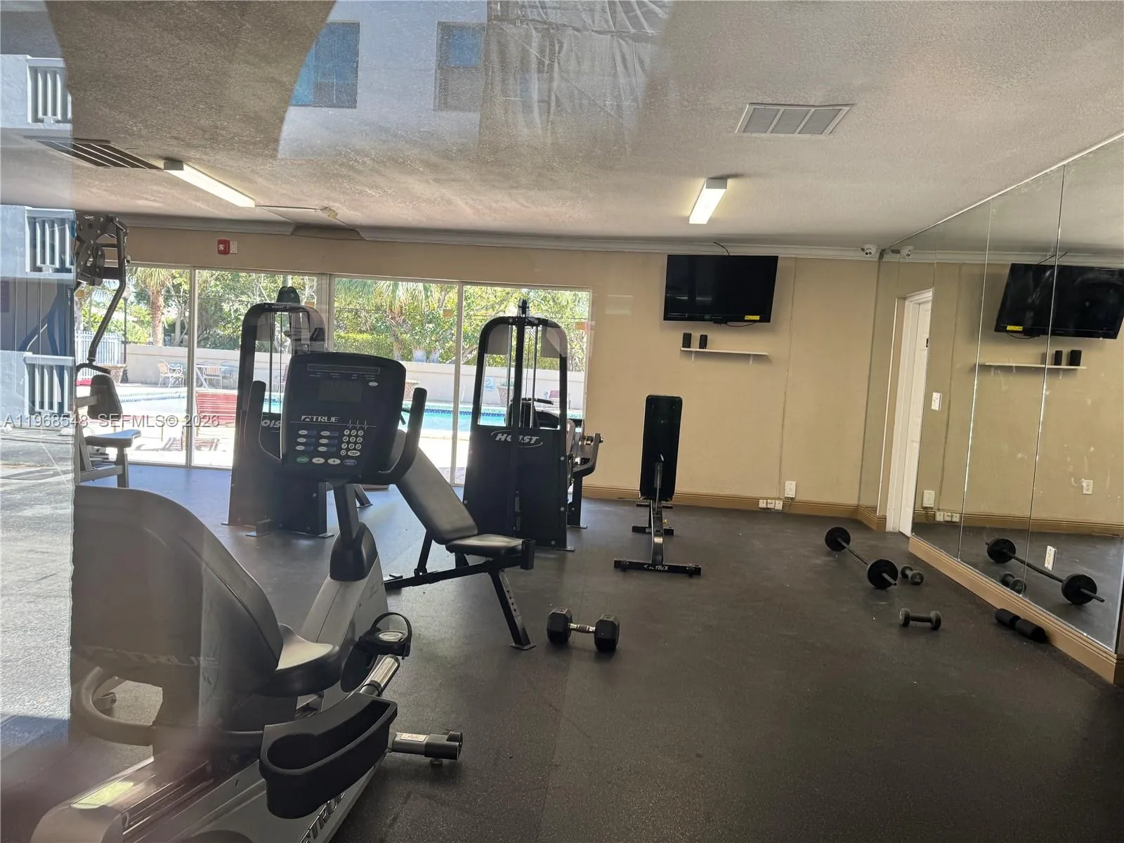 1800 Sans Souci Blvd 112, North Miami, Florida 331, North Miami, Florida 33181, 1 Bedroom Bedrooms, ,1 BathroomBathrooms,Residential Lease,For Rent,1800 Sans Souci Blvd 112, North Miami, Florida 331,A11968548