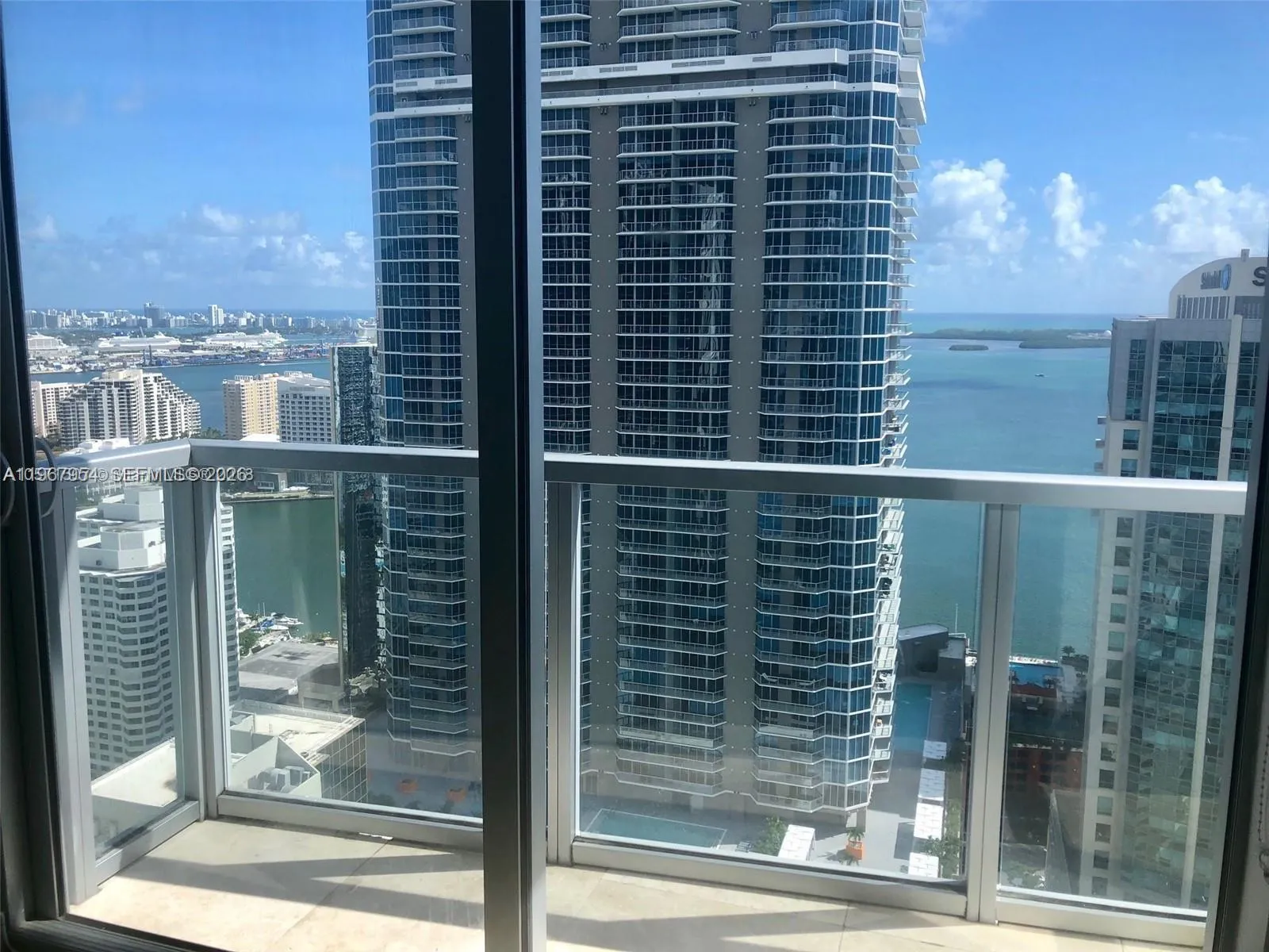 1060 Brickell Ave 3807, Miami, Florida 33131, Miami, Florida 33131, 2 Bedrooms Bedrooms, ,2 BathroomsBathrooms,Residential Lease,For Rent,1060 Brickell Ave 3807, Miami, Florida 33131,A11967954