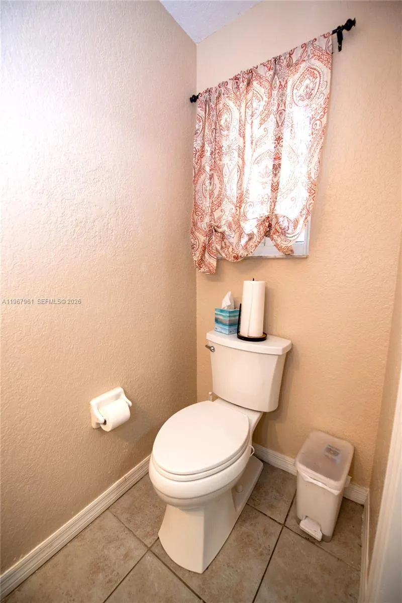 5945 Sw 99th Ter, Cooper City, Florida 33328, Cooper City, Florida 33328, 3 Bedrooms Bedrooms, ,2 BathroomsBathrooms,Residential,For Sale,5945 Sw 99th Ter, Cooper City, Florida 33328,A11967961