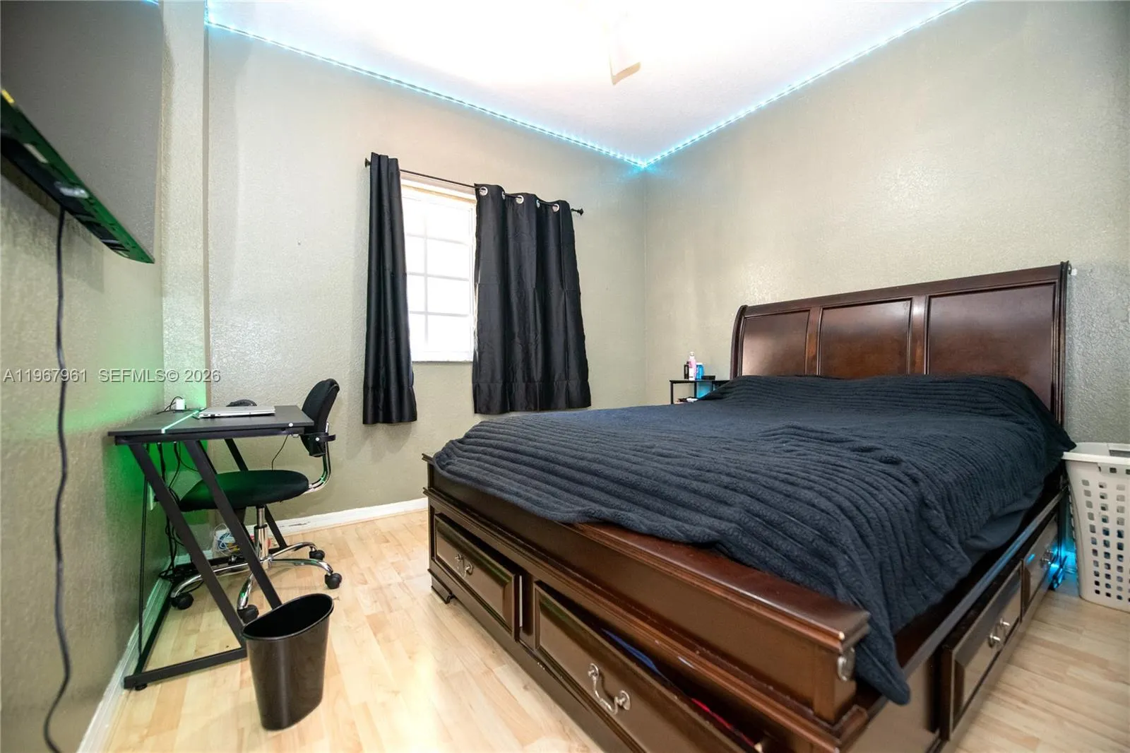 5945 Sw 99th Ter, Cooper City, Florida 33328, Cooper City, Florida 33328, 3 Bedrooms Bedrooms, ,2 BathroomsBathrooms,Residential,For Sale,5945 Sw 99th Ter, Cooper City, Florida 33328,A11967961