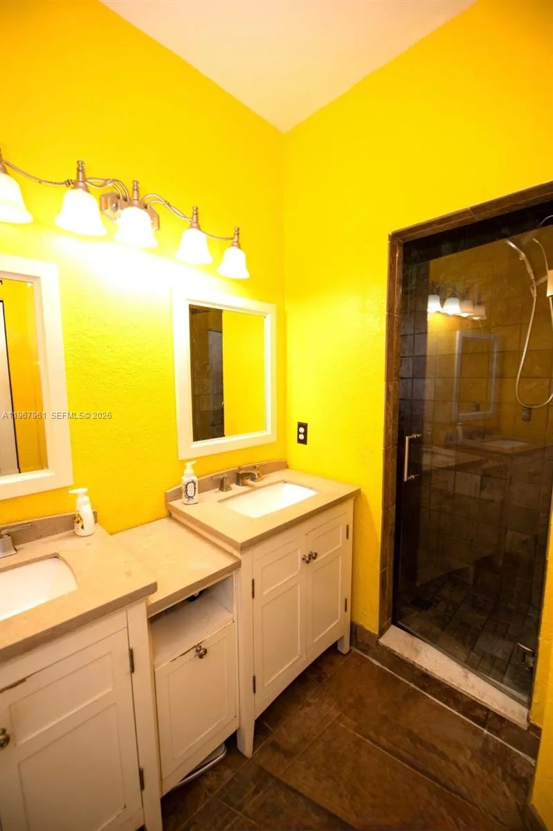 5945 Sw 99th Ter, Cooper City, Florida 33328, Cooper City, Florida 33328, 3 Bedrooms Bedrooms, ,2 BathroomsBathrooms,Residential,For Sale,5945 Sw 99th Ter, Cooper City, Florida 33328,A11967961
