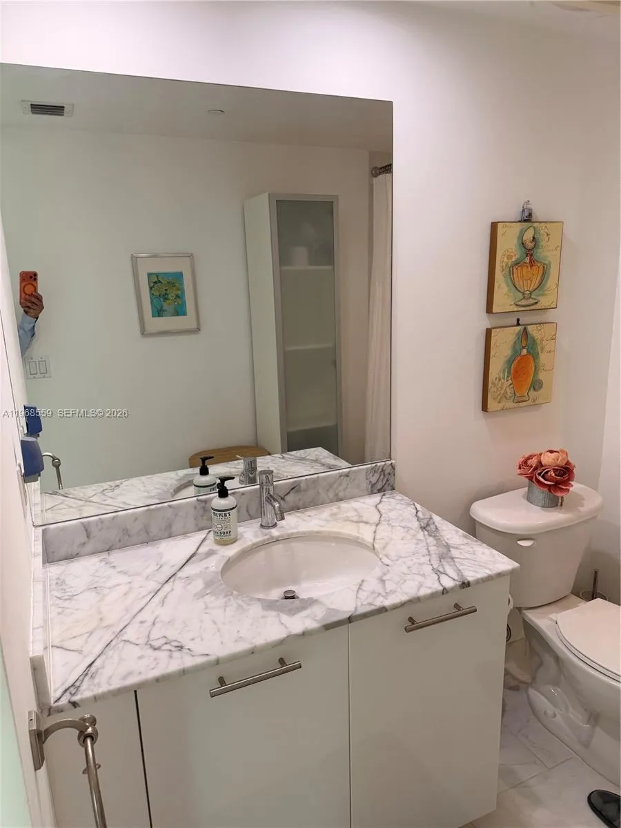 951 Brickell Ave 3108, Miami, Florida 33131, Miami, Florida 33131, 1 Bedroom Bedrooms, ,1 BathroomBathrooms,Residential Lease,For Rent,951 Brickell Ave 3108, Miami, Florida 33131,A11968559