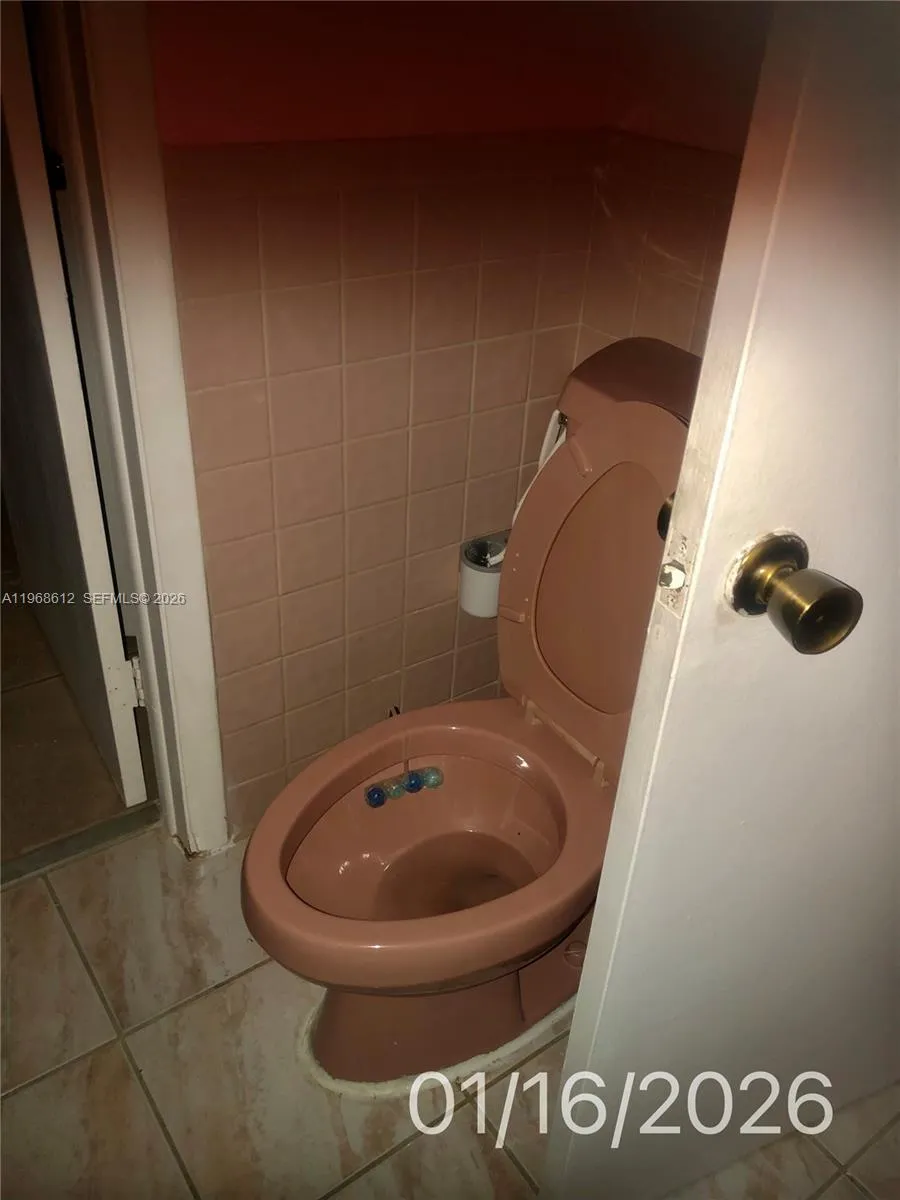 11952 Sw 176th Ter, Miami, Florida 33177, Miami, Florida 33177, 3 Bedrooms Bedrooms, ,1 BathroomBathrooms,Residential,For Sale,11952 Sw 176th Ter, Miami, Florida 33177,A11968612
