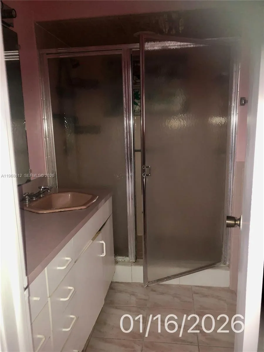 11952 Sw 176th Ter, Miami, Florida 33177, Miami, Florida 33177, 3 Bedrooms Bedrooms, ,1 BathroomBathrooms,Residential,For Sale,11952 Sw 176th Ter, Miami, Florida 33177,A11968612