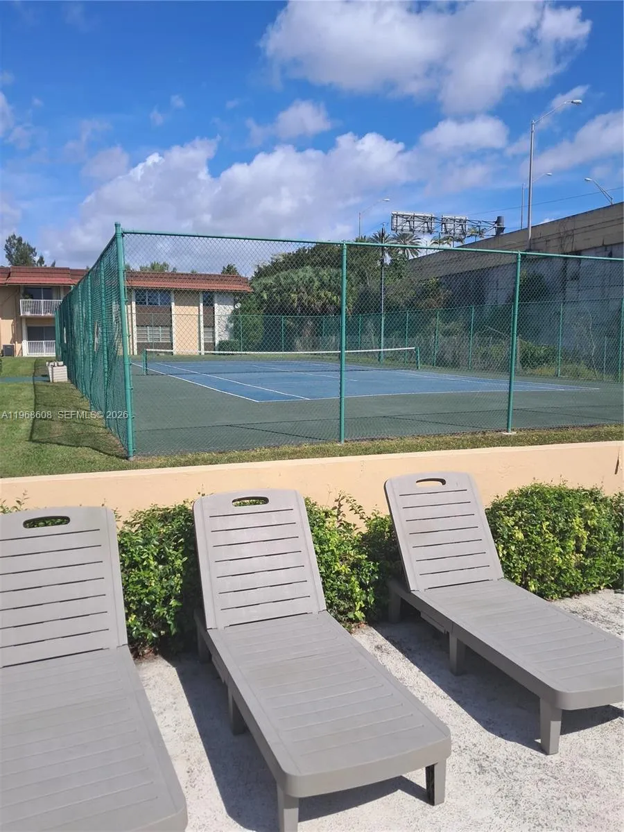 5425 Sw 77th Ct 102d, Miami, Florida 33155, Miami, Florida 33155, 2 Bedrooms Bedrooms, ,1 BathroomBathrooms,Residential,For Sale,5425 Sw 77th Ct 102d, Miami, Florida 33155,A11968608