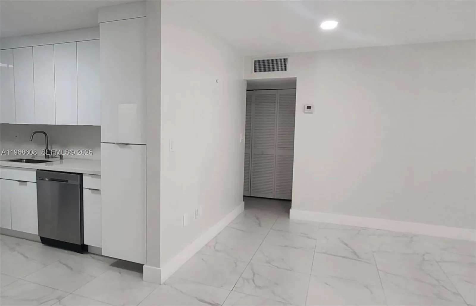 5425 Sw 77th Ct 102d, Miami, Florida 33155, Miami, Florida 33155, 2 Bedrooms Bedrooms, ,1 BathroomBathrooms,Residential,For Sale,5425 Sw 77th Ct 102d, Miami, Florida 33155,A11968608
