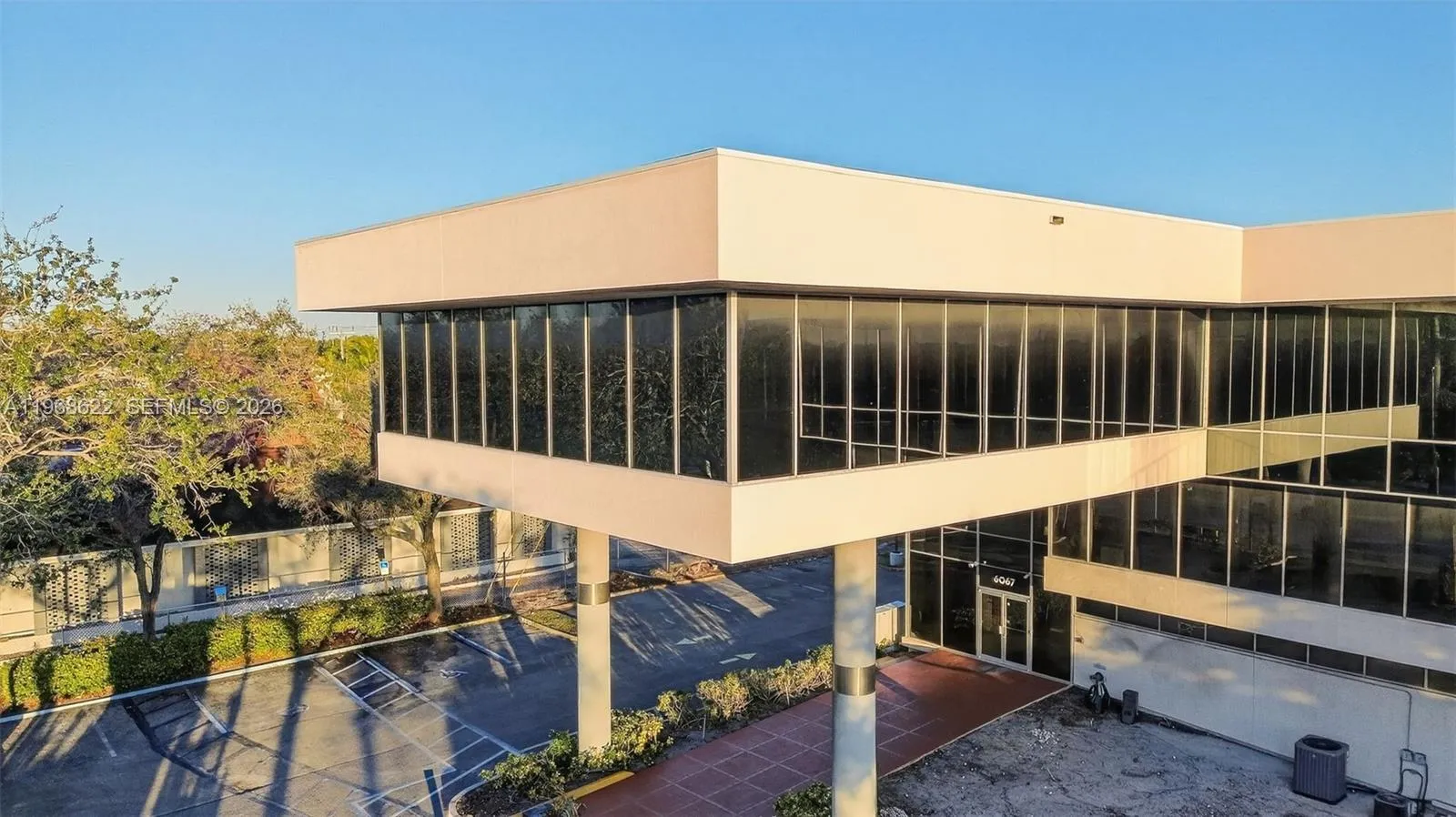 6067 Hollywood Blvd, Hollywood, Florida 33024, Hollywood, Florida 33024, ,Commercial Sale,For Sale,6067 Hollywood Blvd, Hollywood, Florida 33024,A11968622