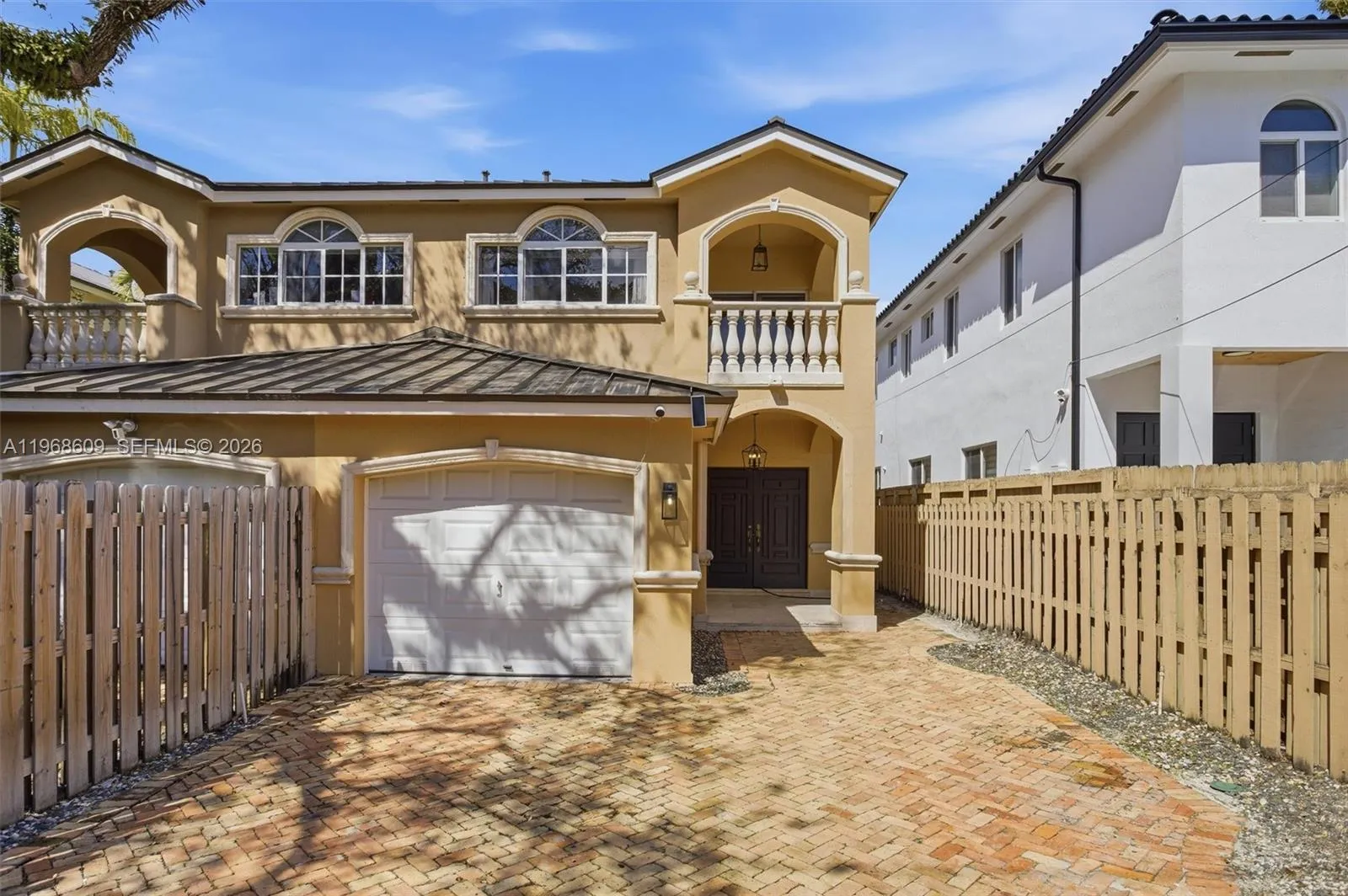 3047 Day Ave 1, Miami, Florida 33133, Miami, Florida 33133, 3 Bedrooms Bedrooms, ,2 BathroomsBathrooms,Residential Lease,For Rent,3047 Day Ave 1, Miami, Florida 33133,A11968609