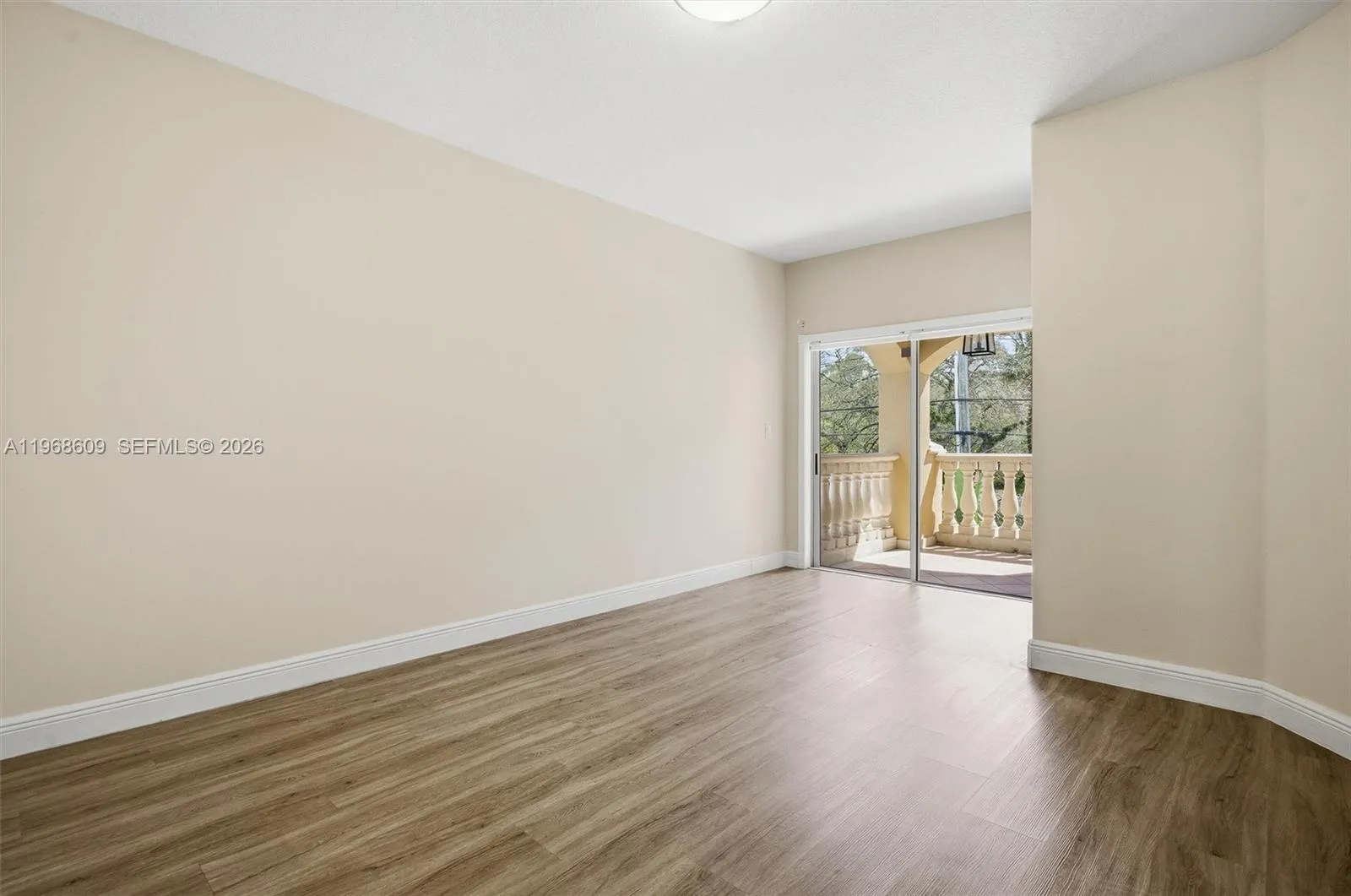 3047 Day Ave 1, Miami, Florida 33133, Miami, Florida 33133, 3 Bedrooms Bedrooms, ,2 BathroomsBathrooms,Residential Lease,For Rent,3047 Day Ave 1, Miami, Florida 33133,A11968609